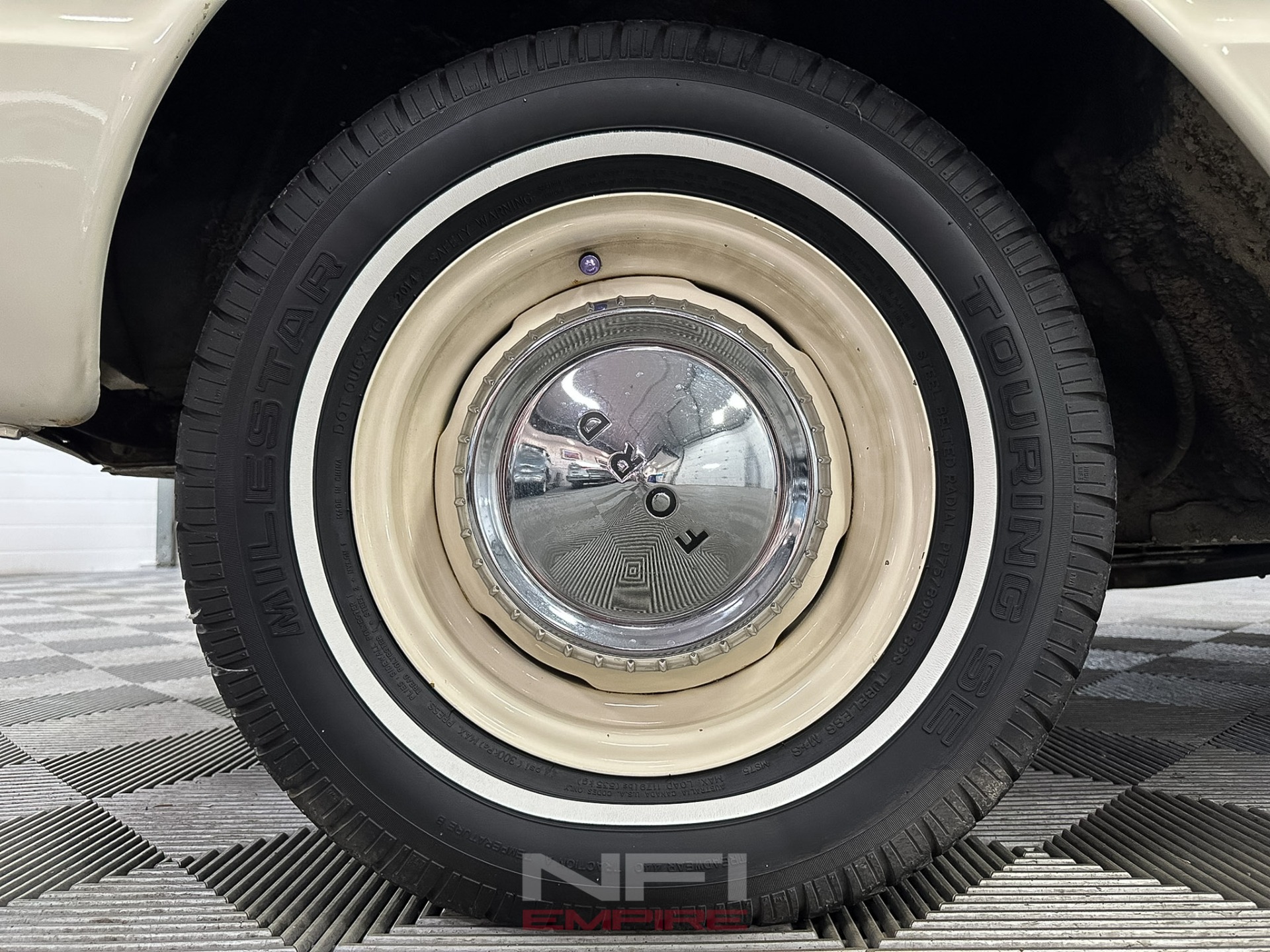 1960 Ford Falcon 12