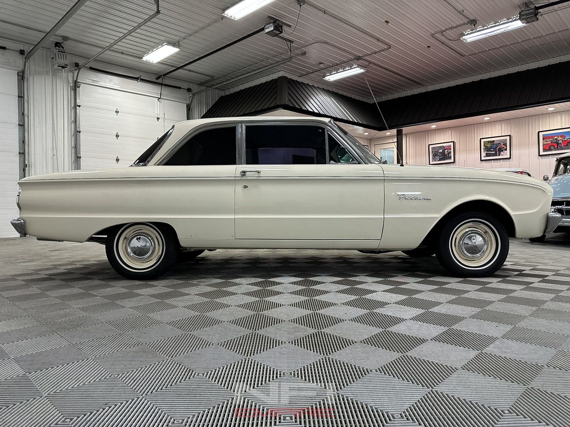 1960 Ford Falcon 17
