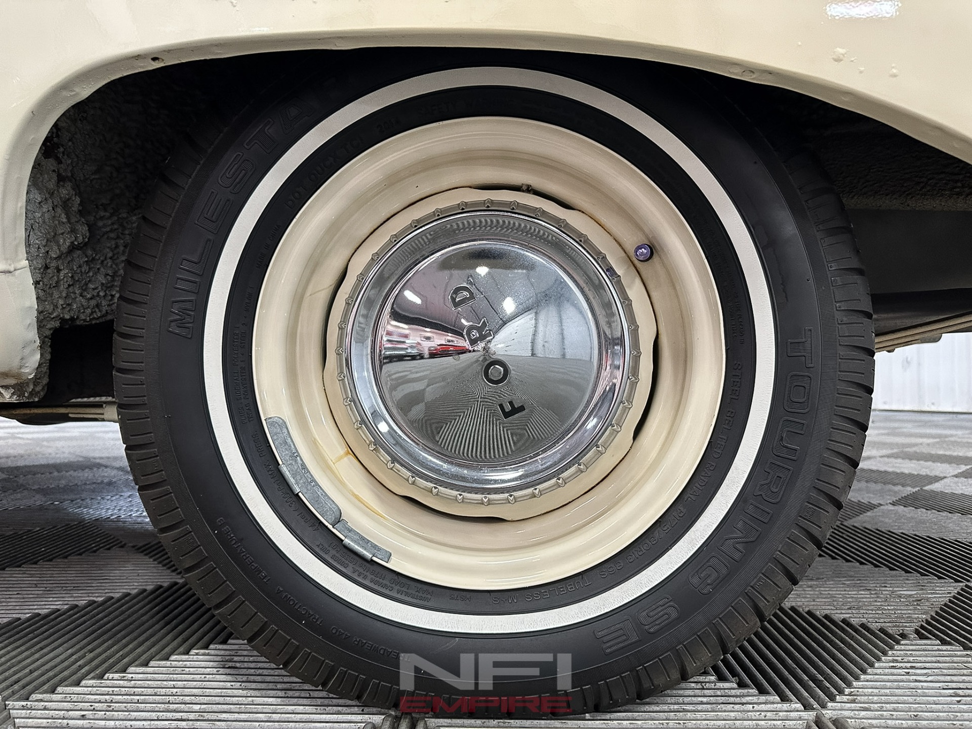 1960 Ford Falcon 22