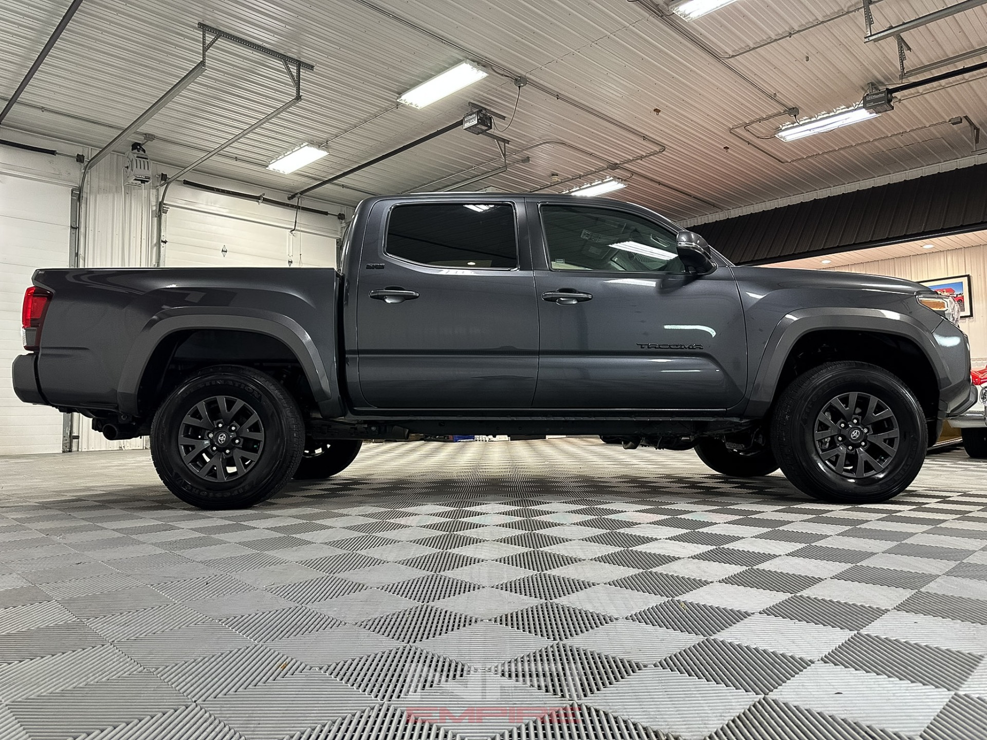 2023 Toyota Tacoma Double Cab 17
