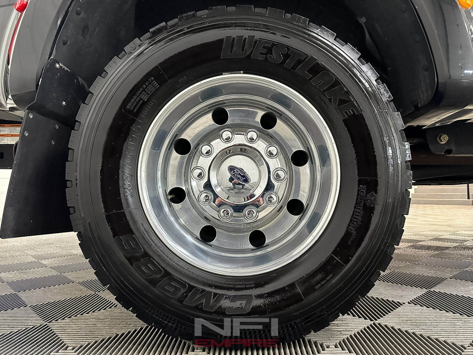2017 Ford F450 Super Duty Crew Cab 18
