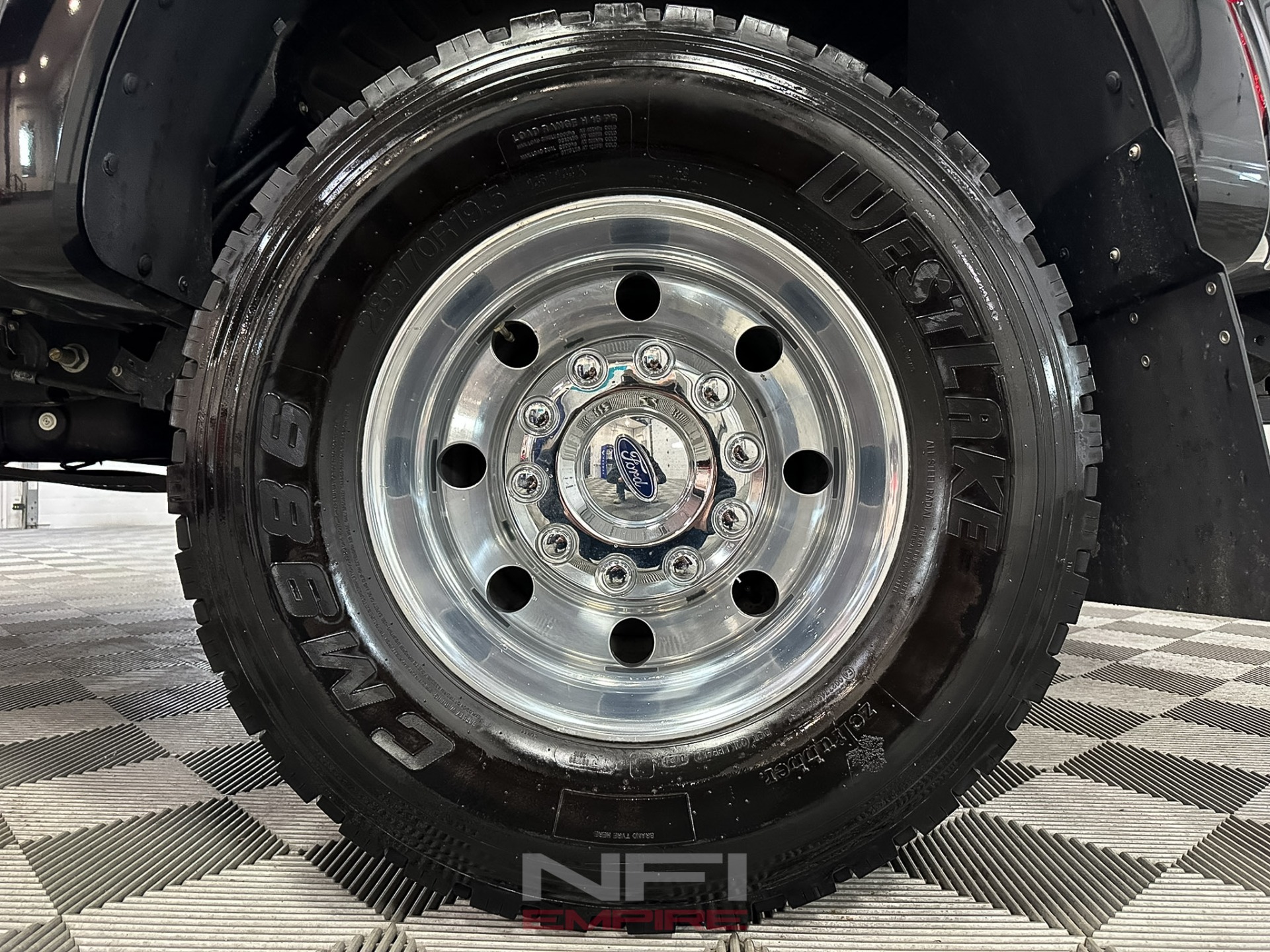 2017 Ford F450 Super Duty Crew Cab 22