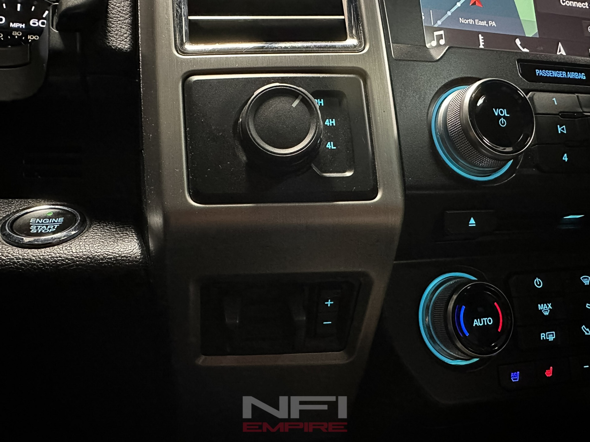 2017 Ford F450 Super Duty Crew Cab 33