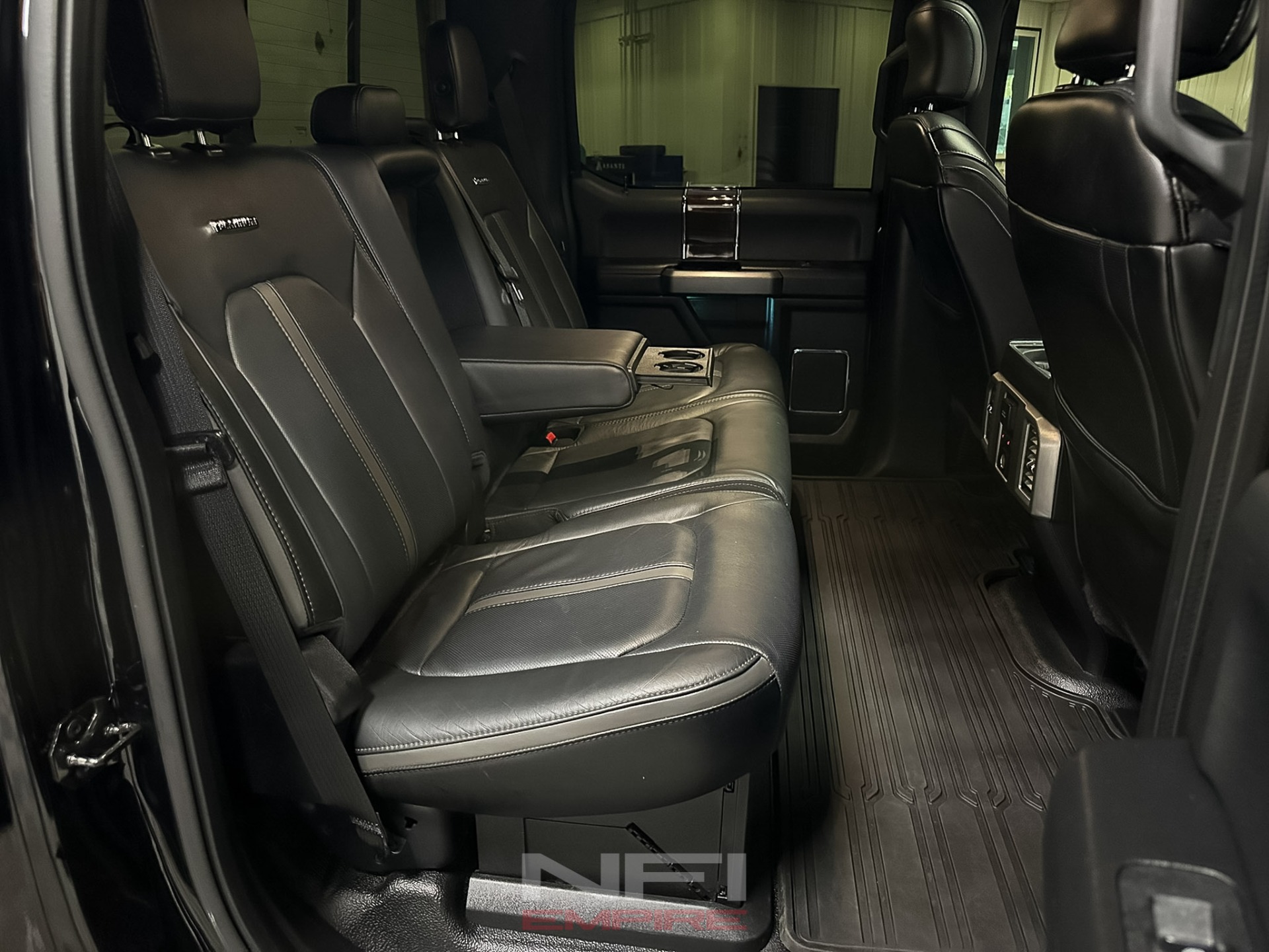 2017 Ford F450 Super Duty Crew Cab 45