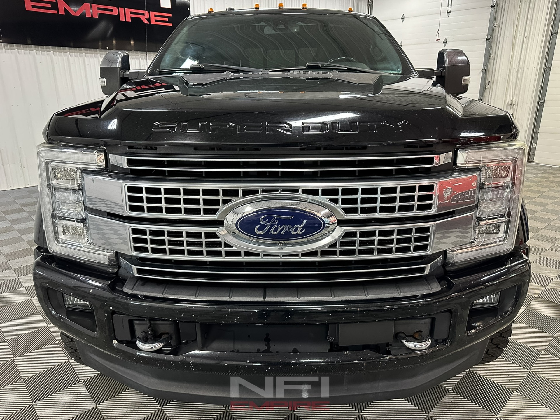 2017 Ford F450 Super Duty Crew Cab 4