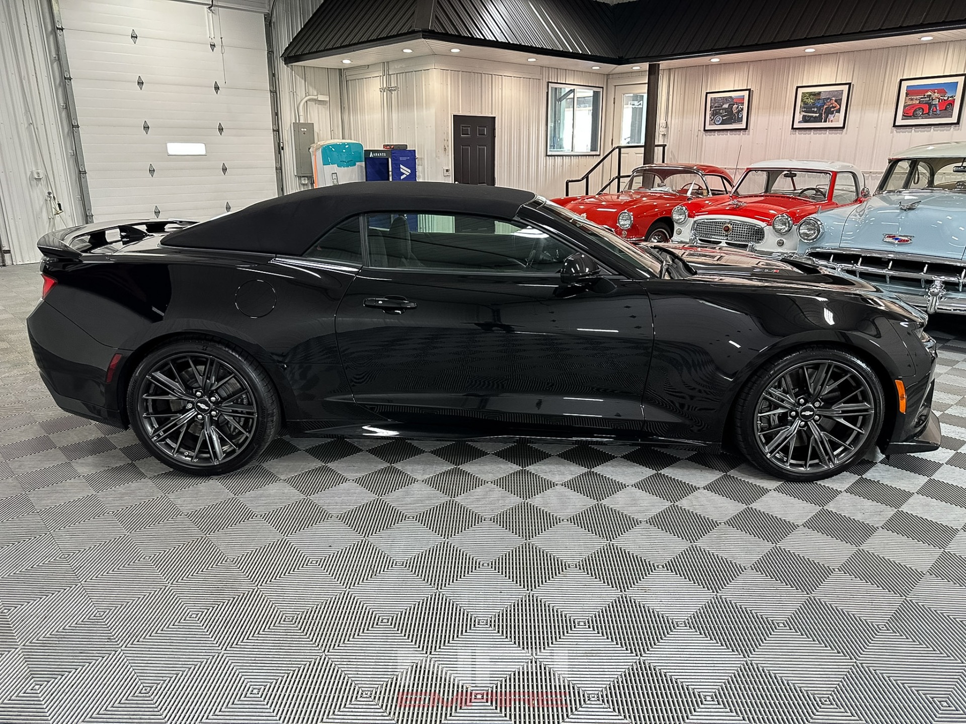 2018 Chevrolet Camaro 13