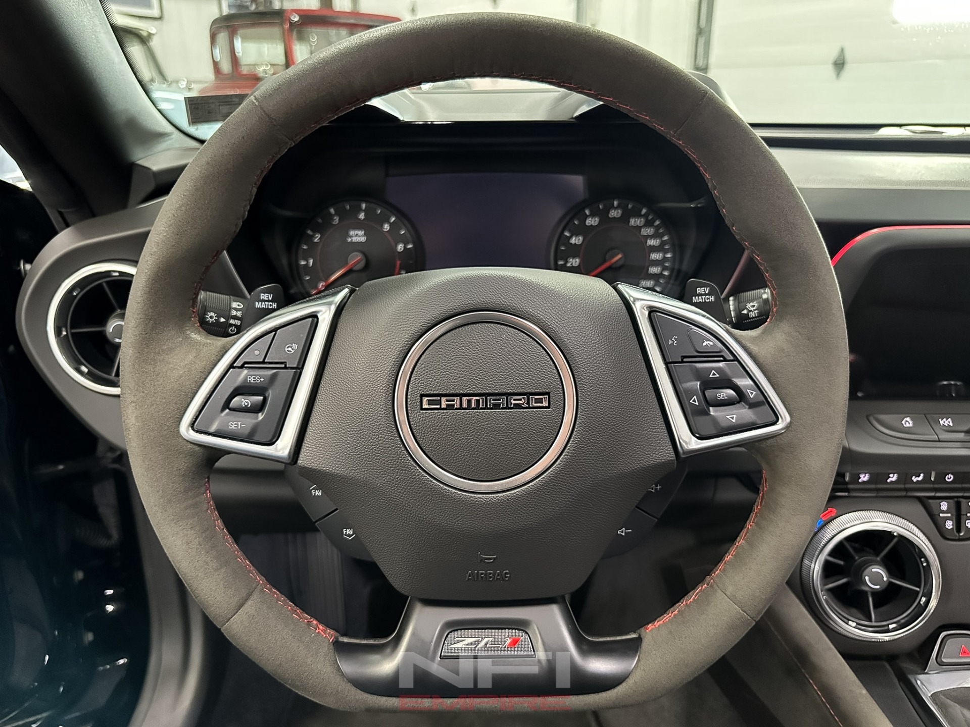 2018 Chevrolet Camaro 33