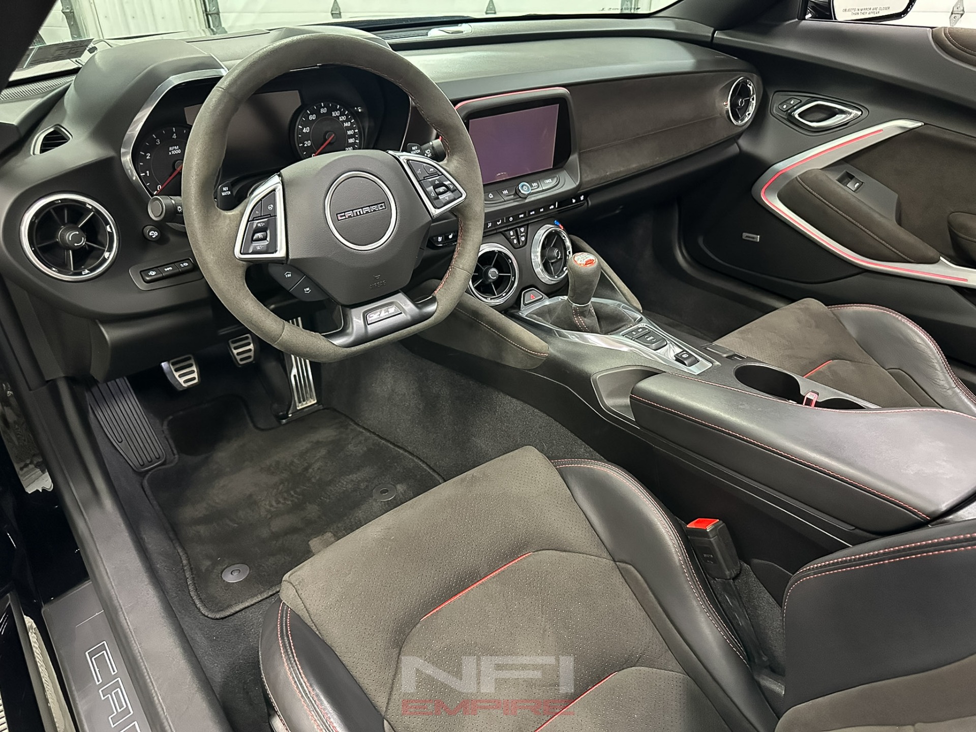 2018 Chevrolet Camaro 34