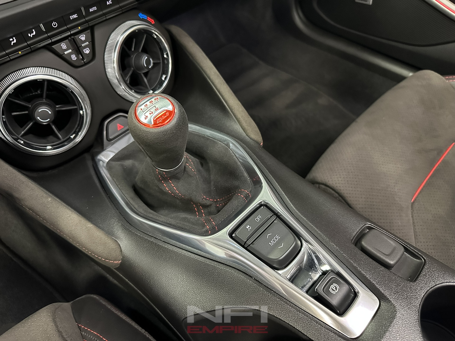 2018 Chevrolet Camaro 39