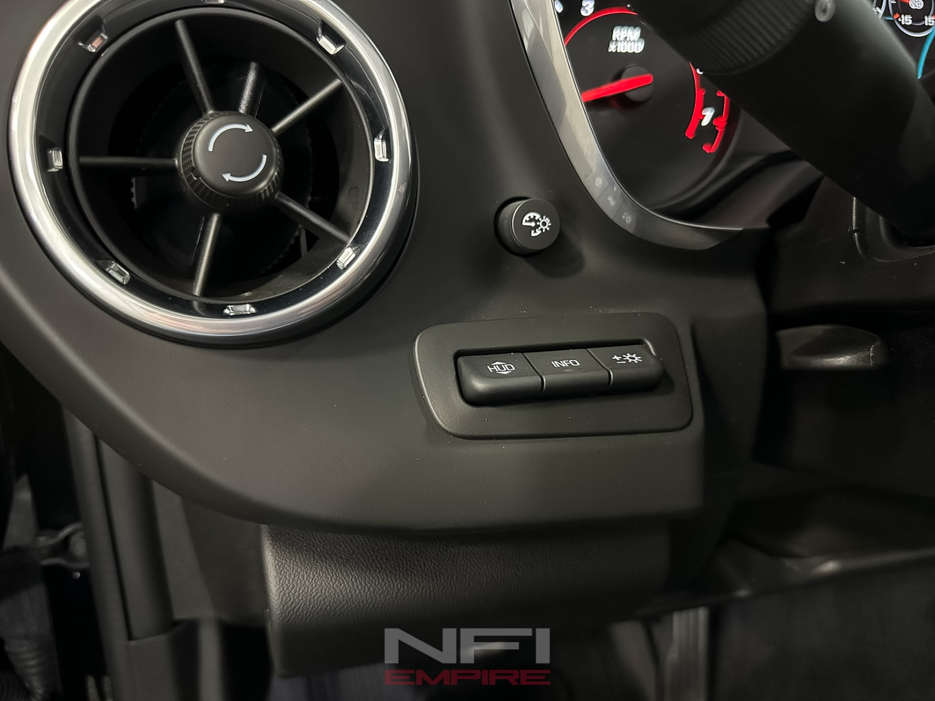 2018 Chevrolet Camaro 40