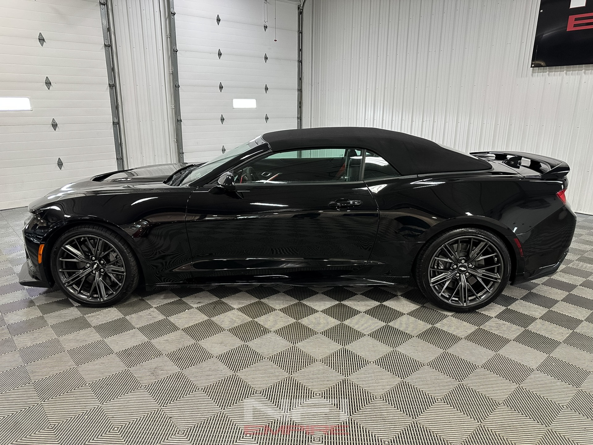 2018 Chevrolet Camaro 4