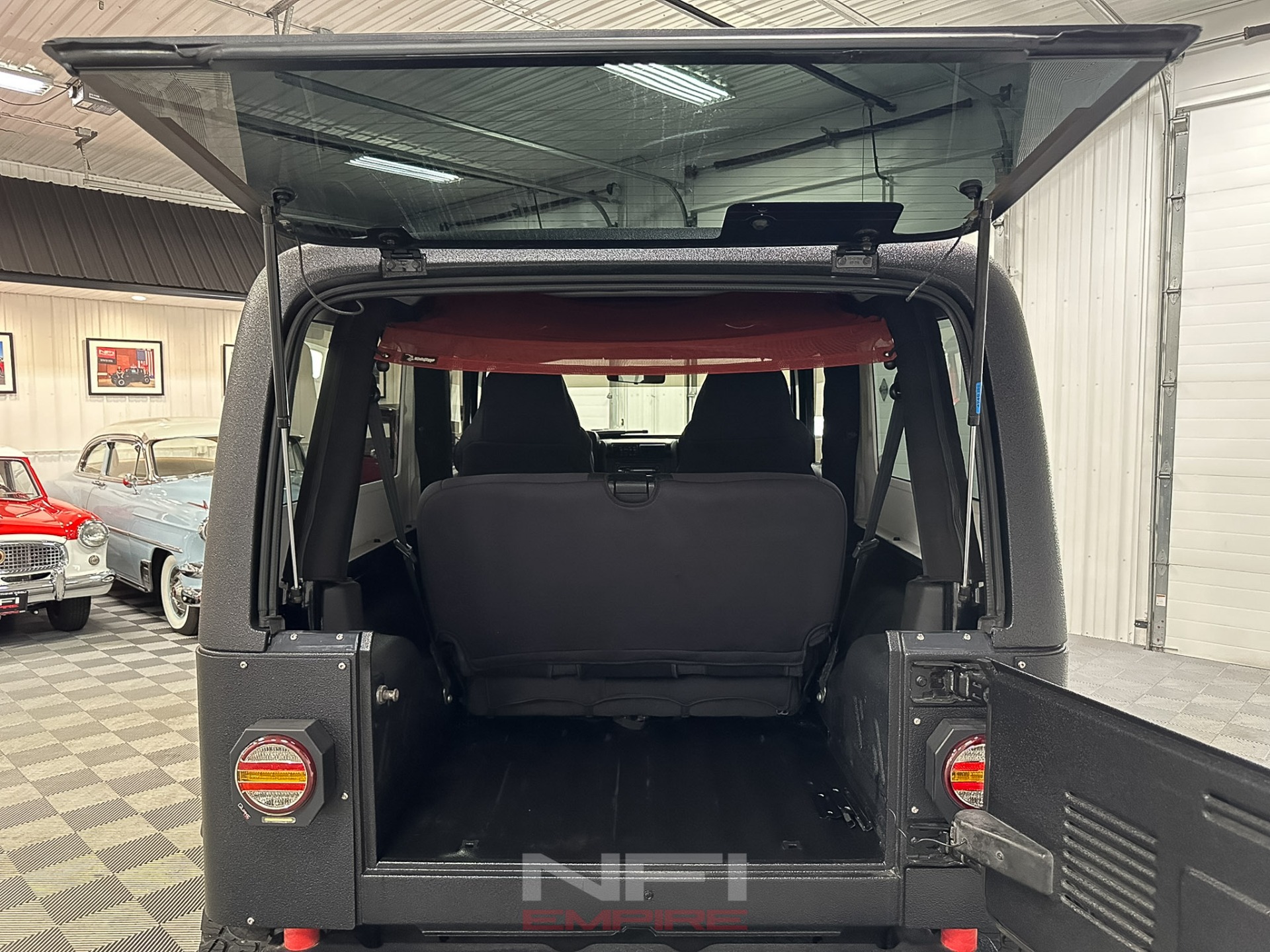 2005 Jeep Wrangler 37