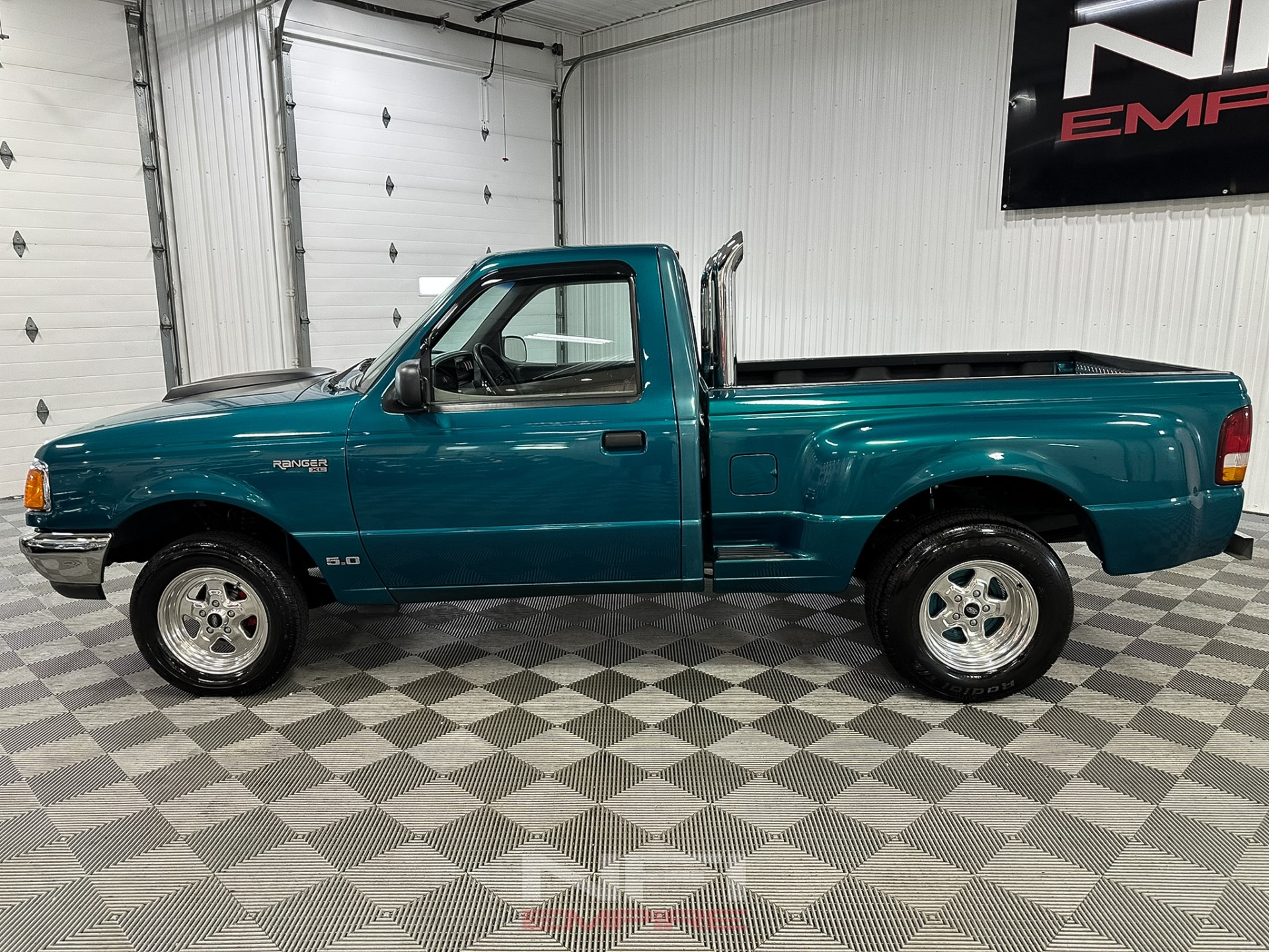 1993 Ford Ranger Regular Cab 2