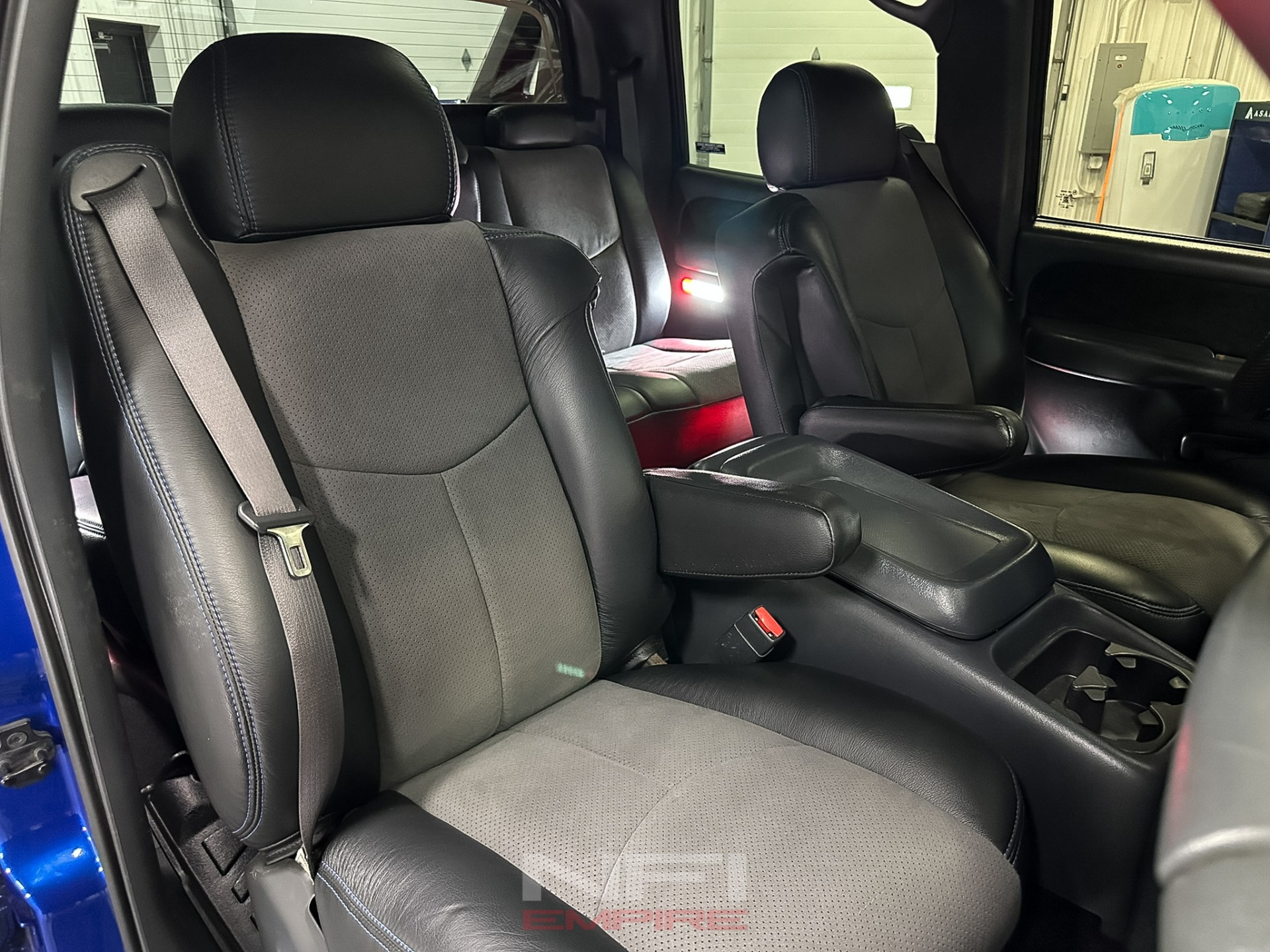 2002 Chevrolet Avalanche 2500 40