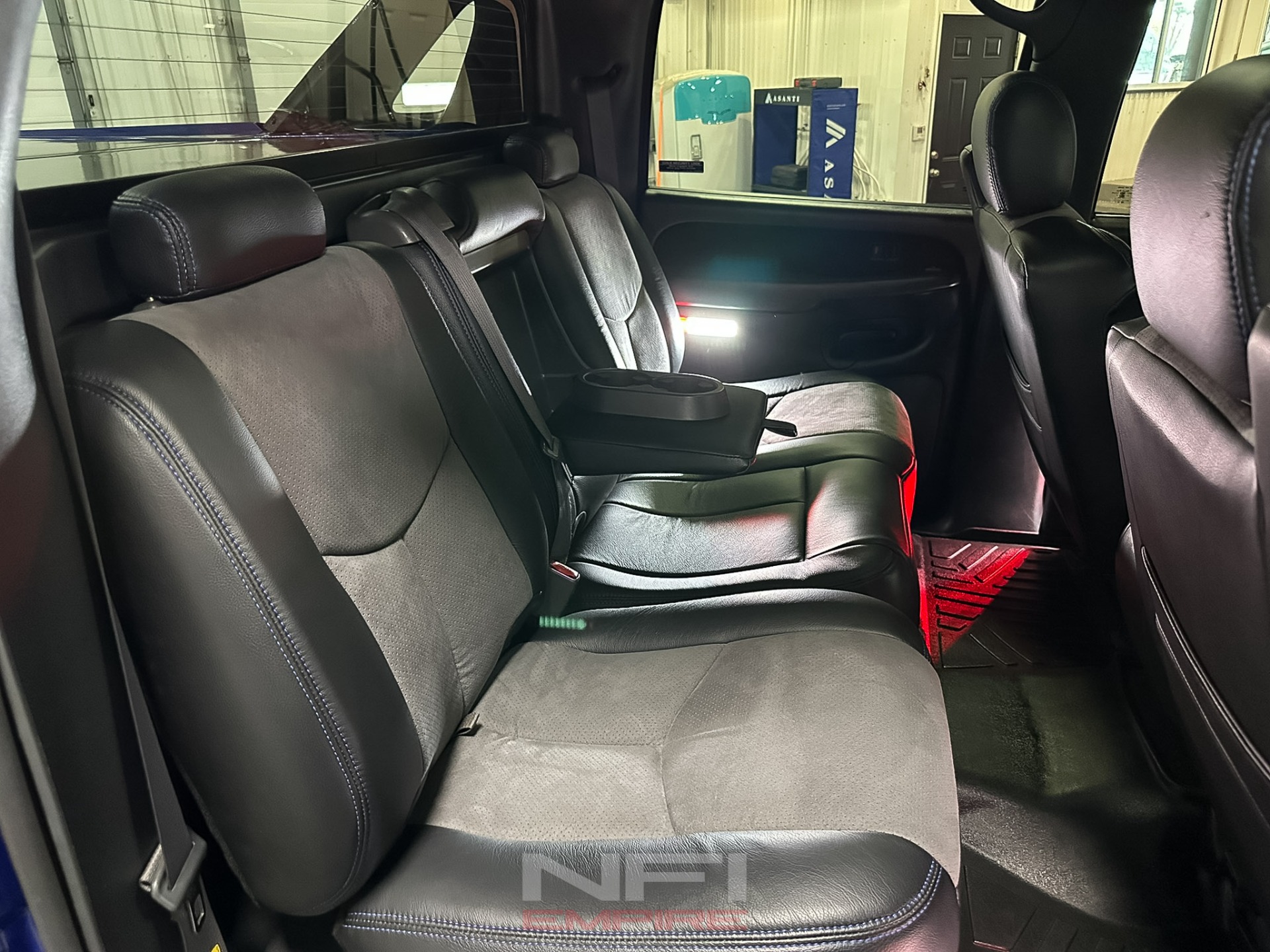 2002 Chevrolet Avalanche 2500 44