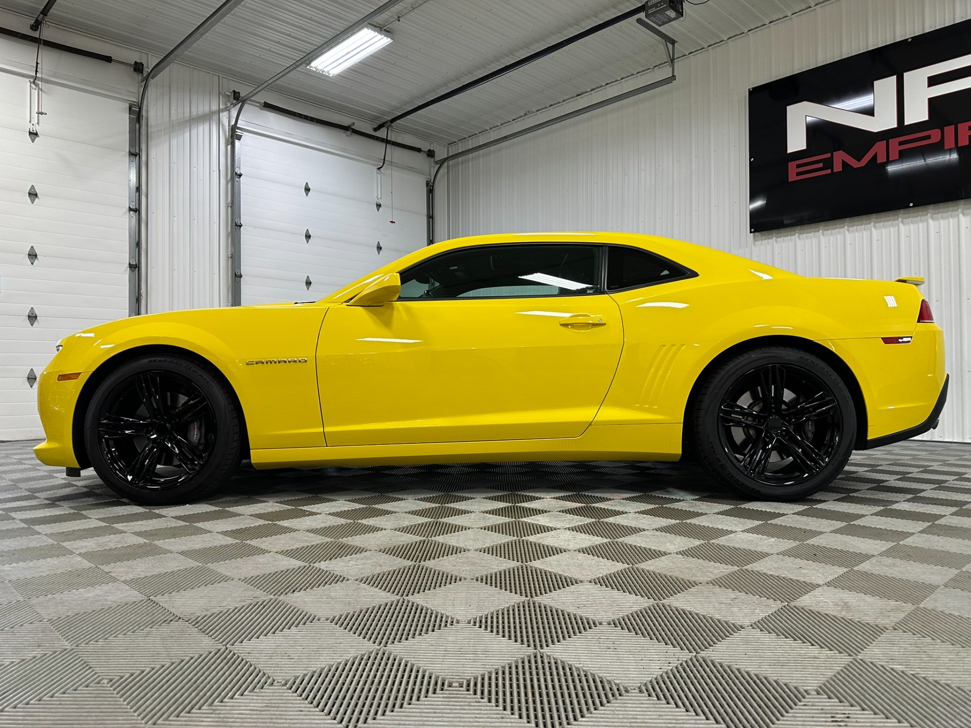 2015 Chevrolet Camaro 11