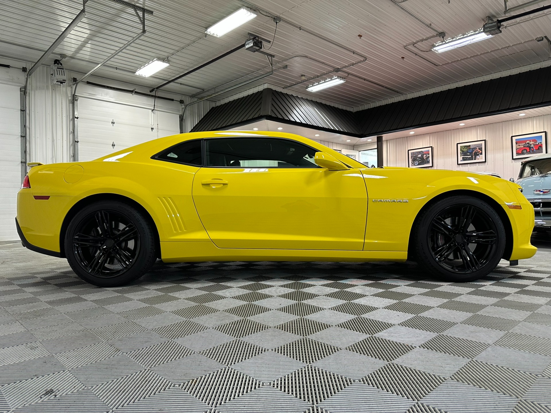 2015 Chevrolet Camaro 17