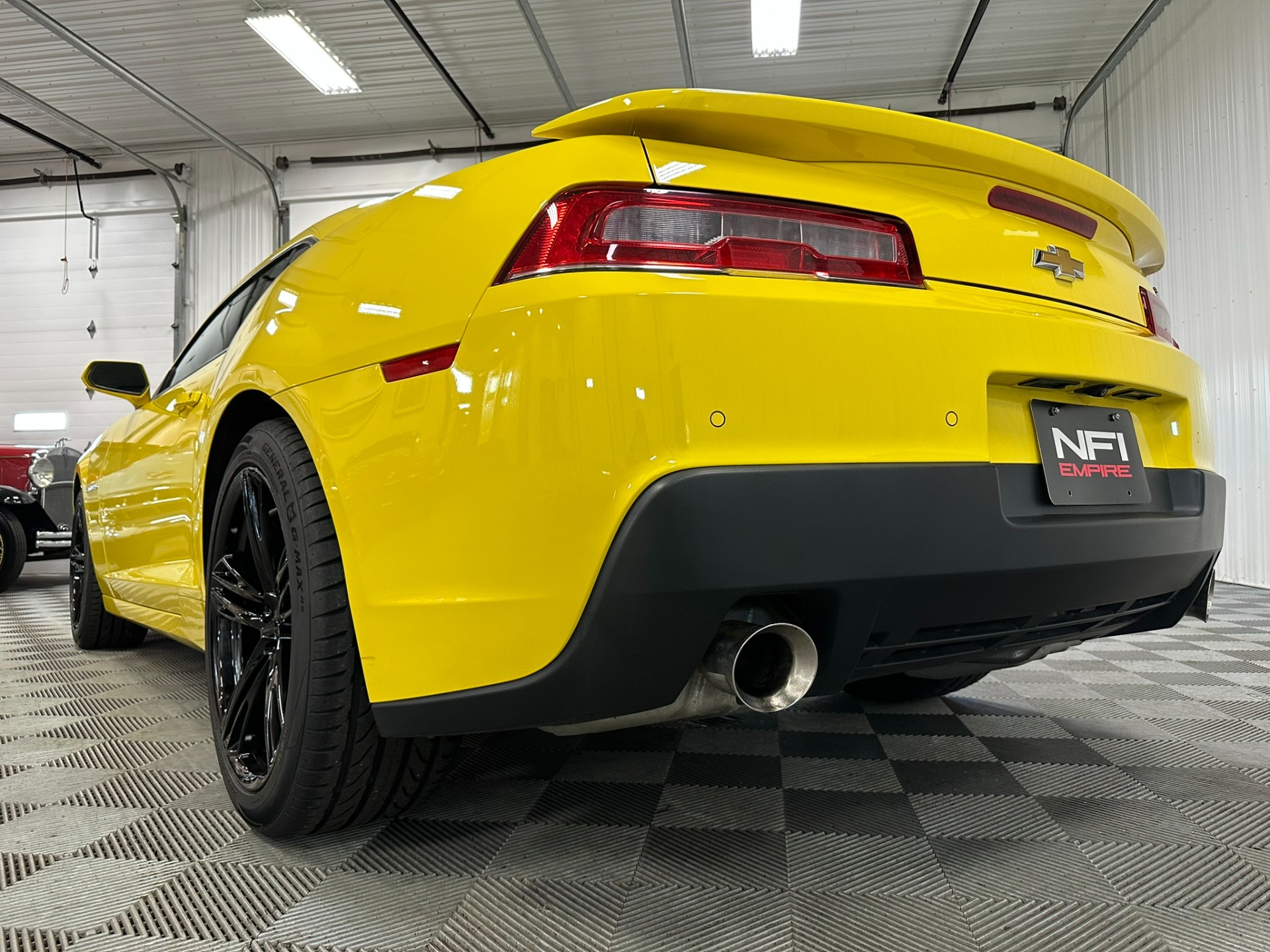 2015 Chevrolet Camaro 21