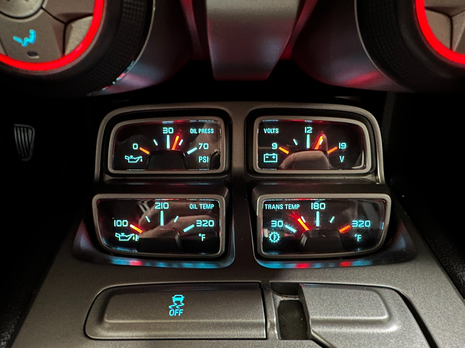 2015 Chevrolet Camaro 28