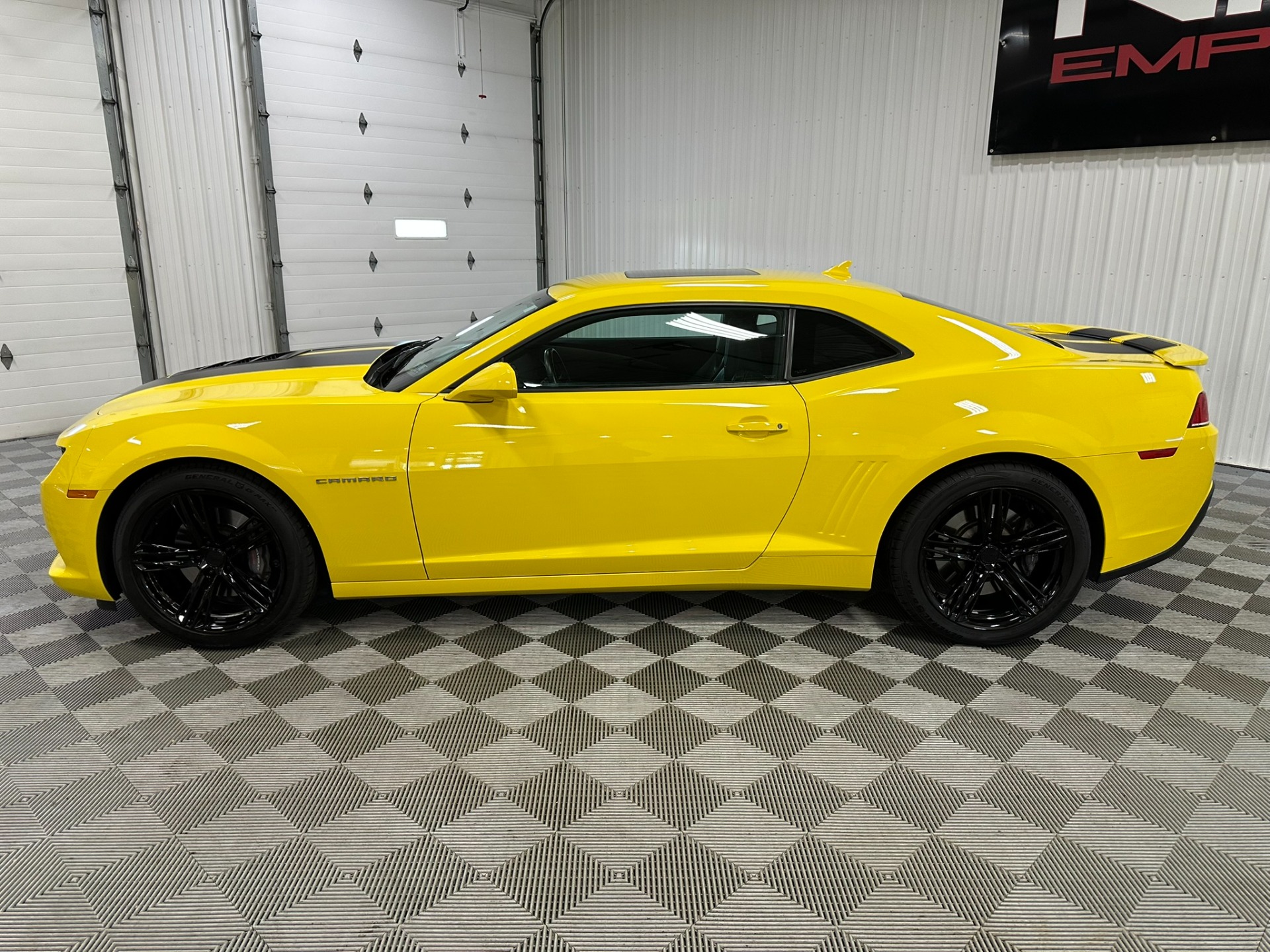 2015 Chevrolet Camaro 2