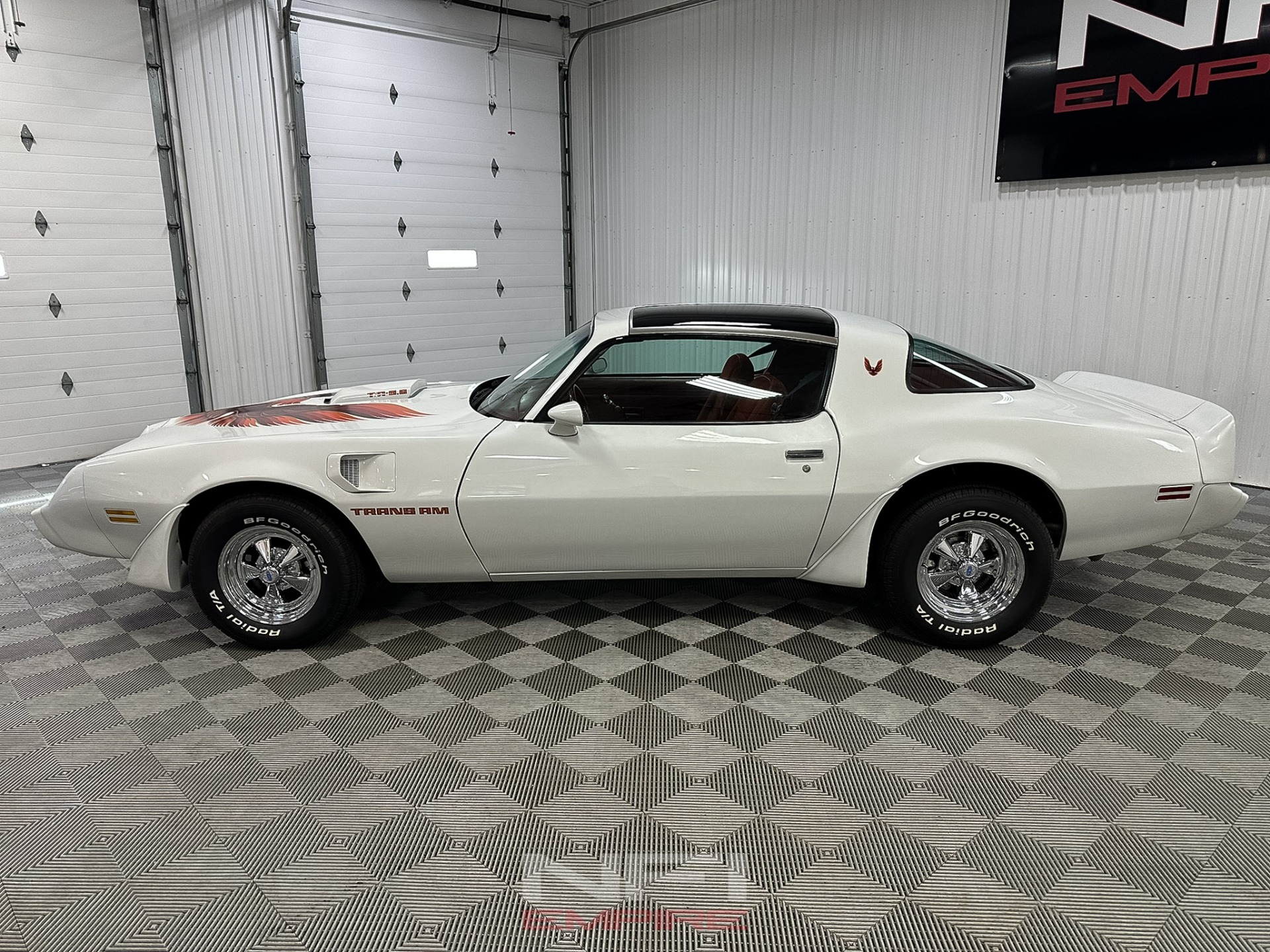 1979 Pontiac Firebird Trans Am 10th Anniversary Coupe 2