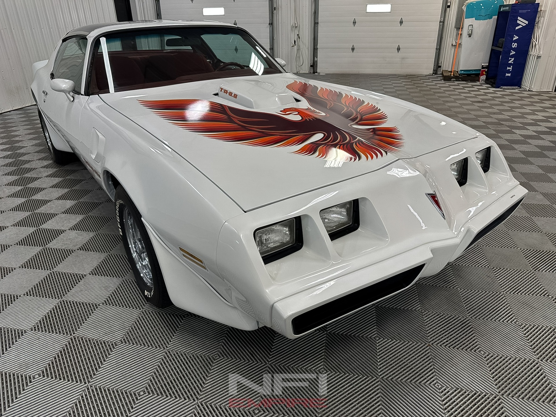 1979 Pontiac Firebird Trans Am 10th Anniversary Coupe 5