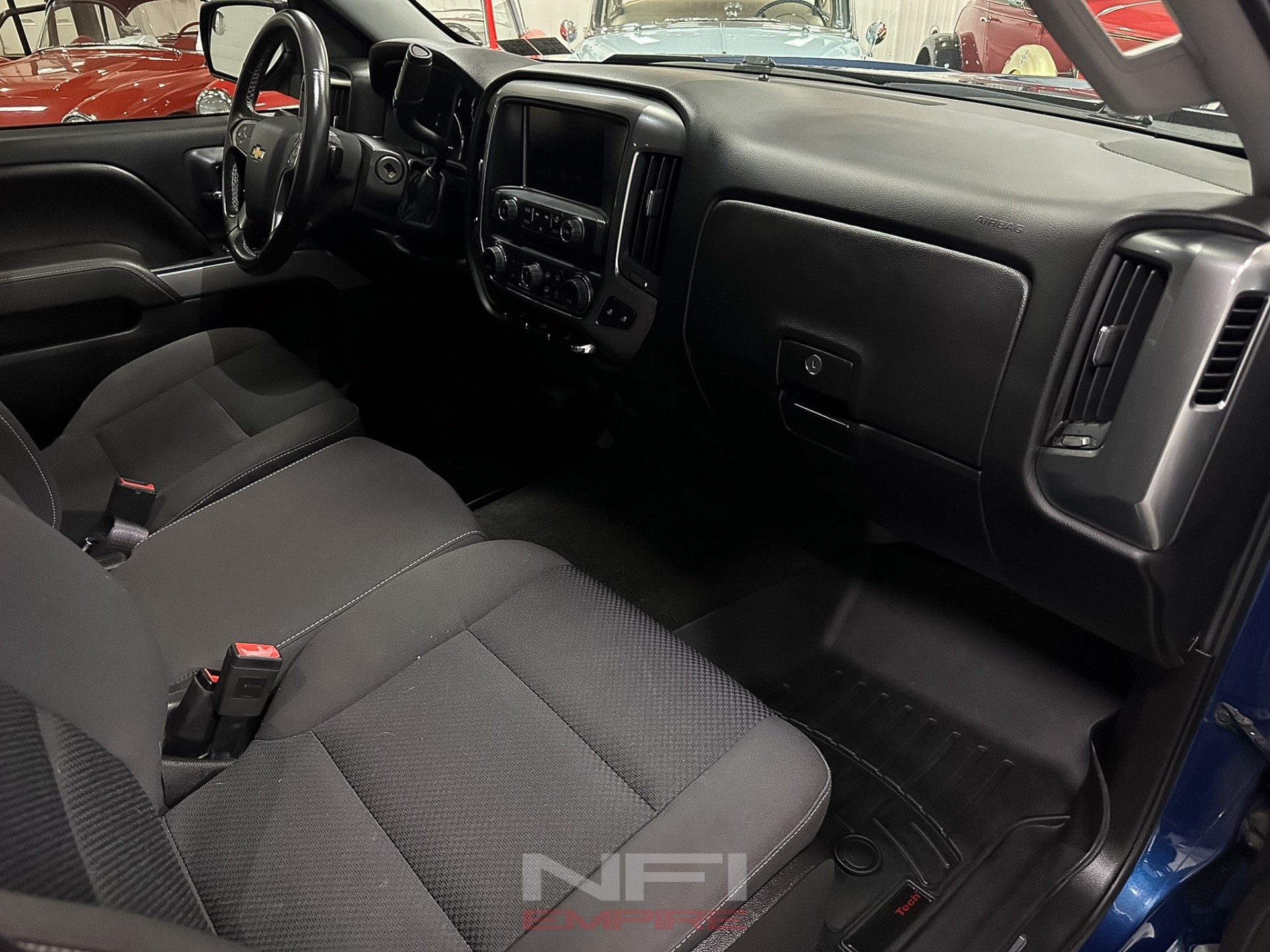 2016 Chevrolet Silverado 1500 Double Cab 35
