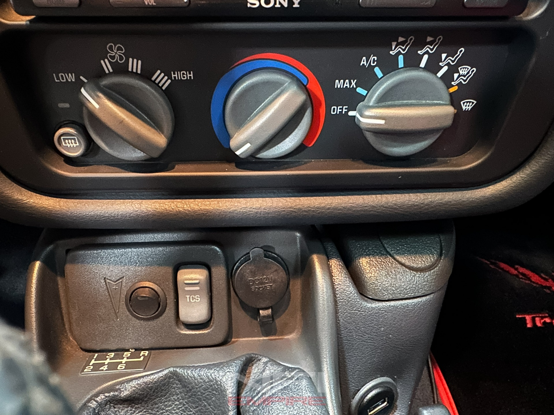 1999 Pontiac Firebird 28