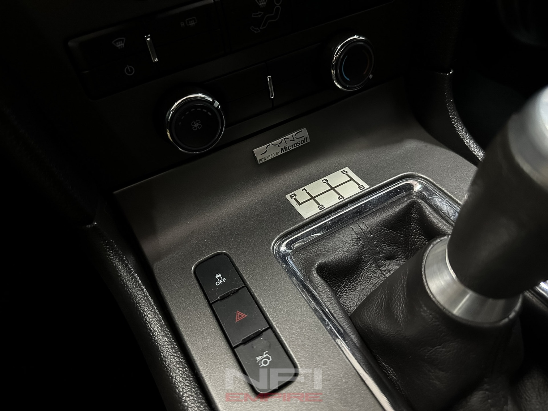 2014 Ford Mustang 29