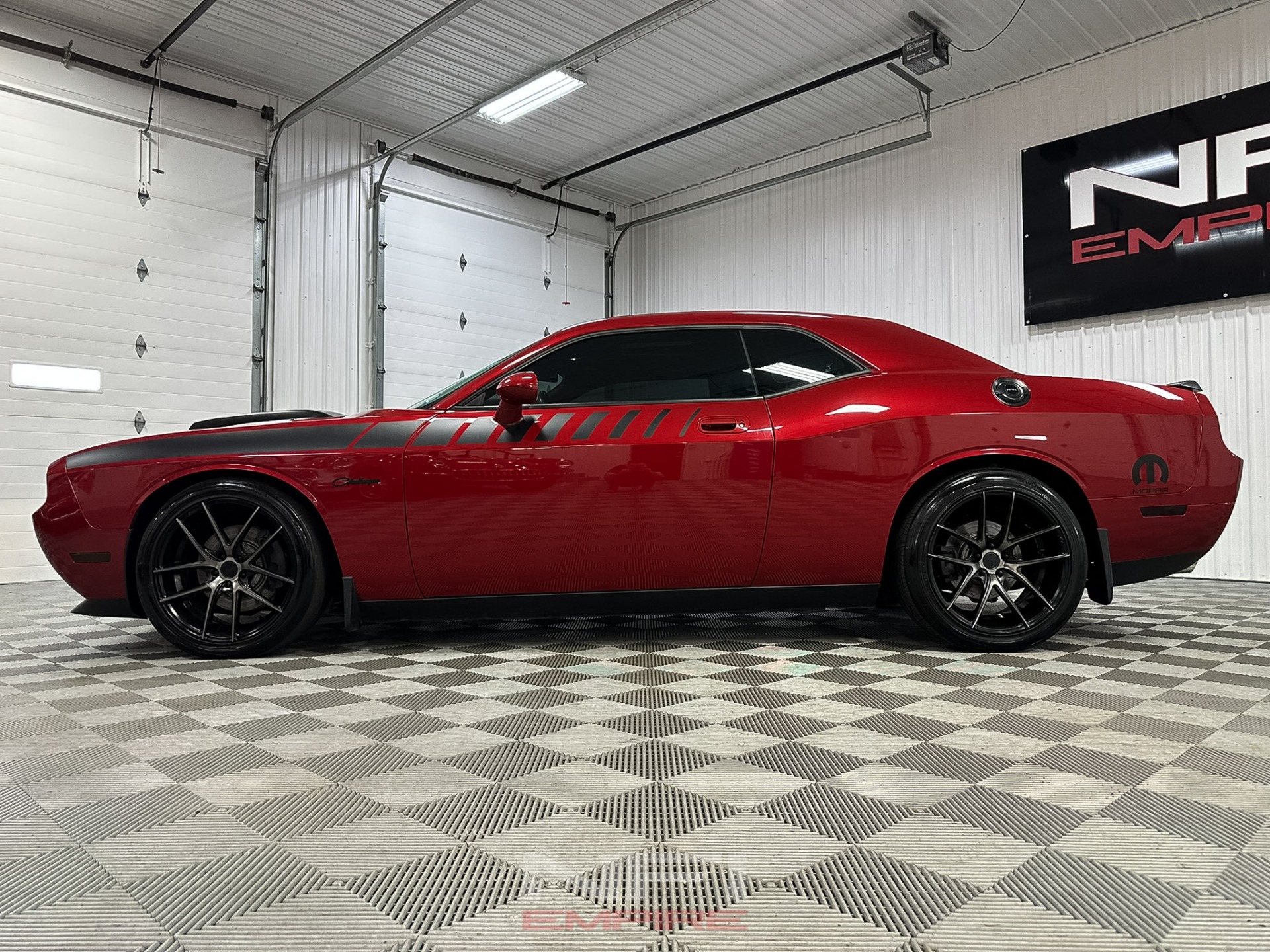 2010 Dodge Challenger 11