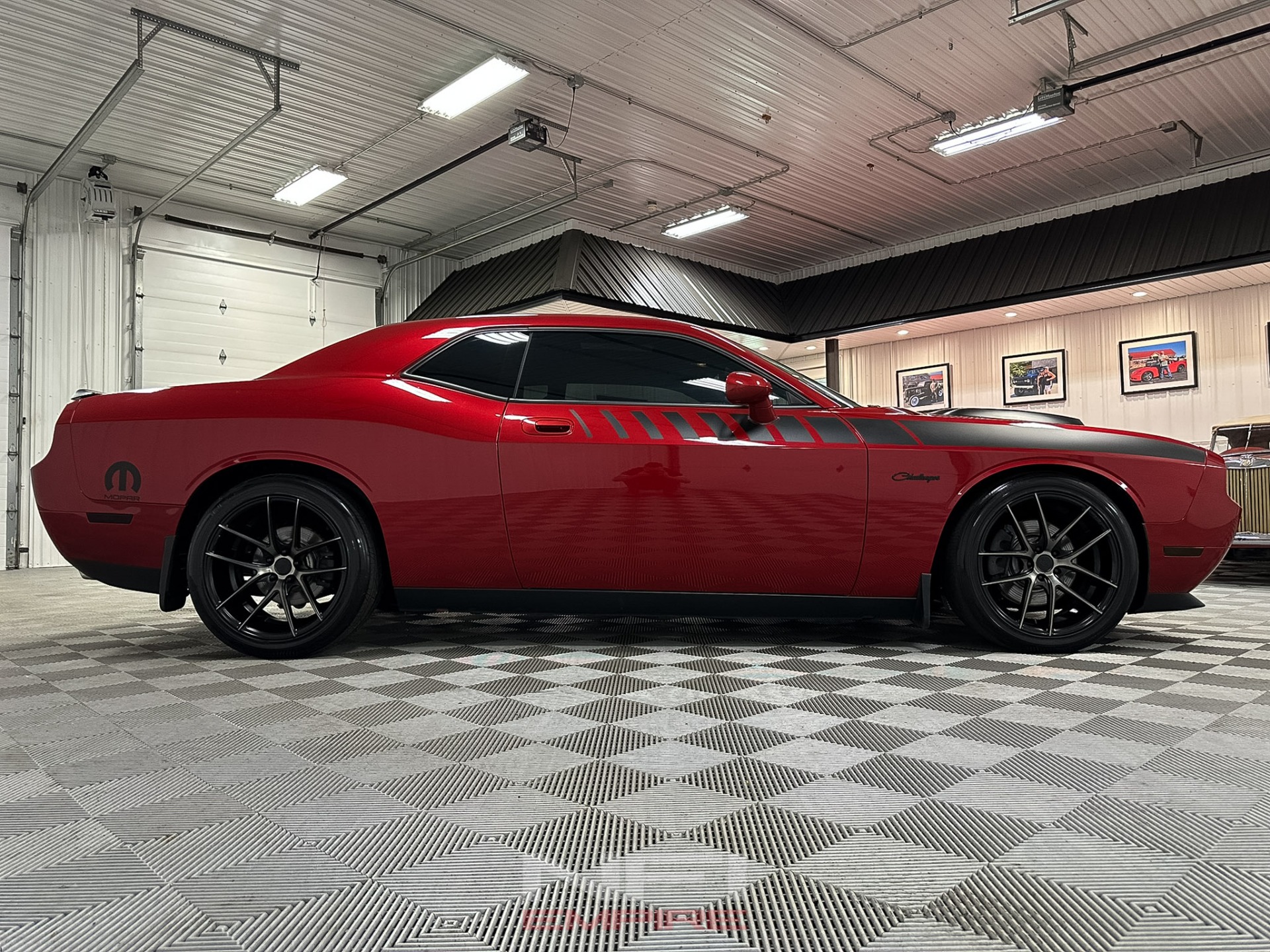 2010 Dodge Challenger 17