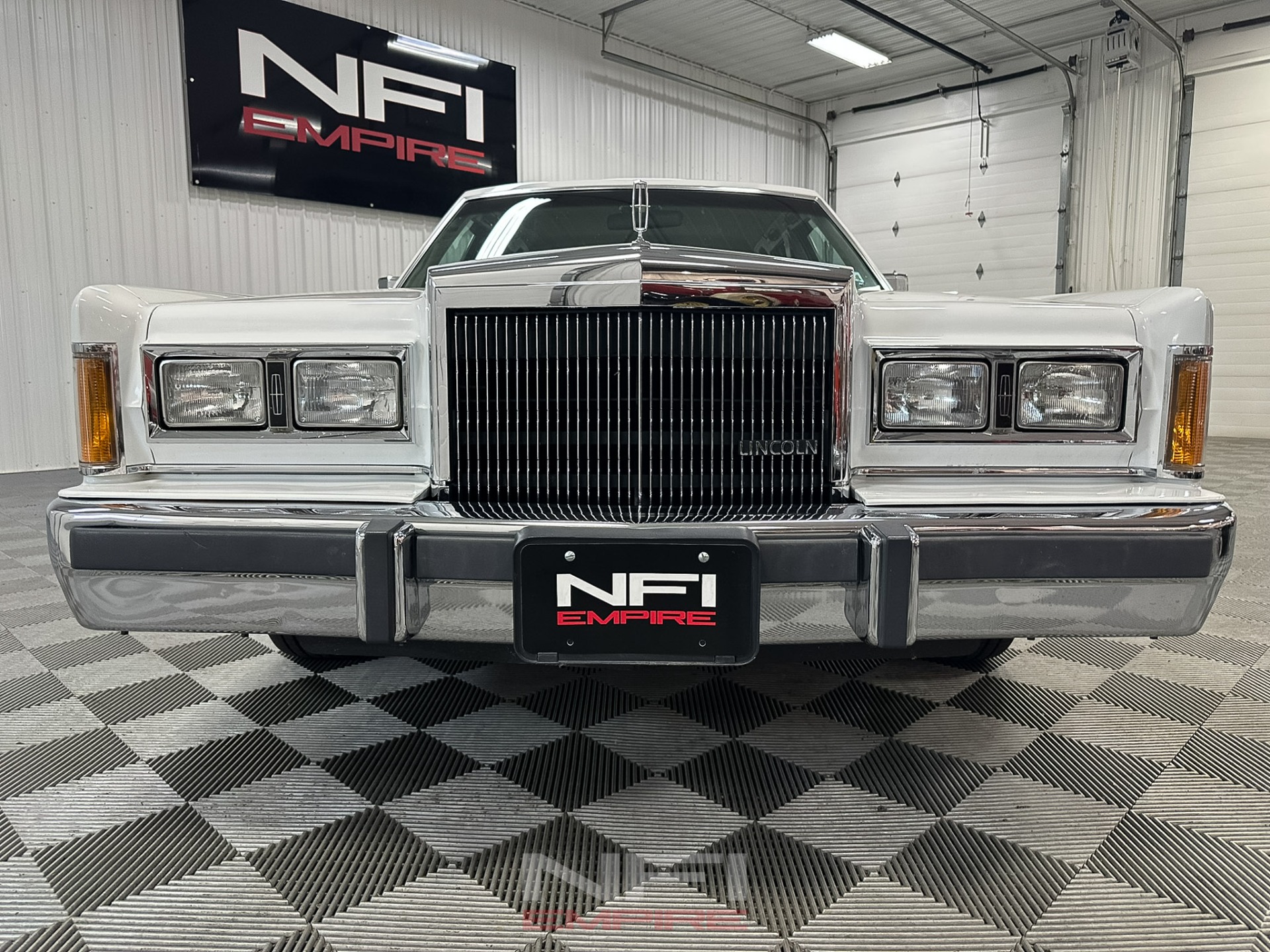 1989 Lincoln Town Car 14