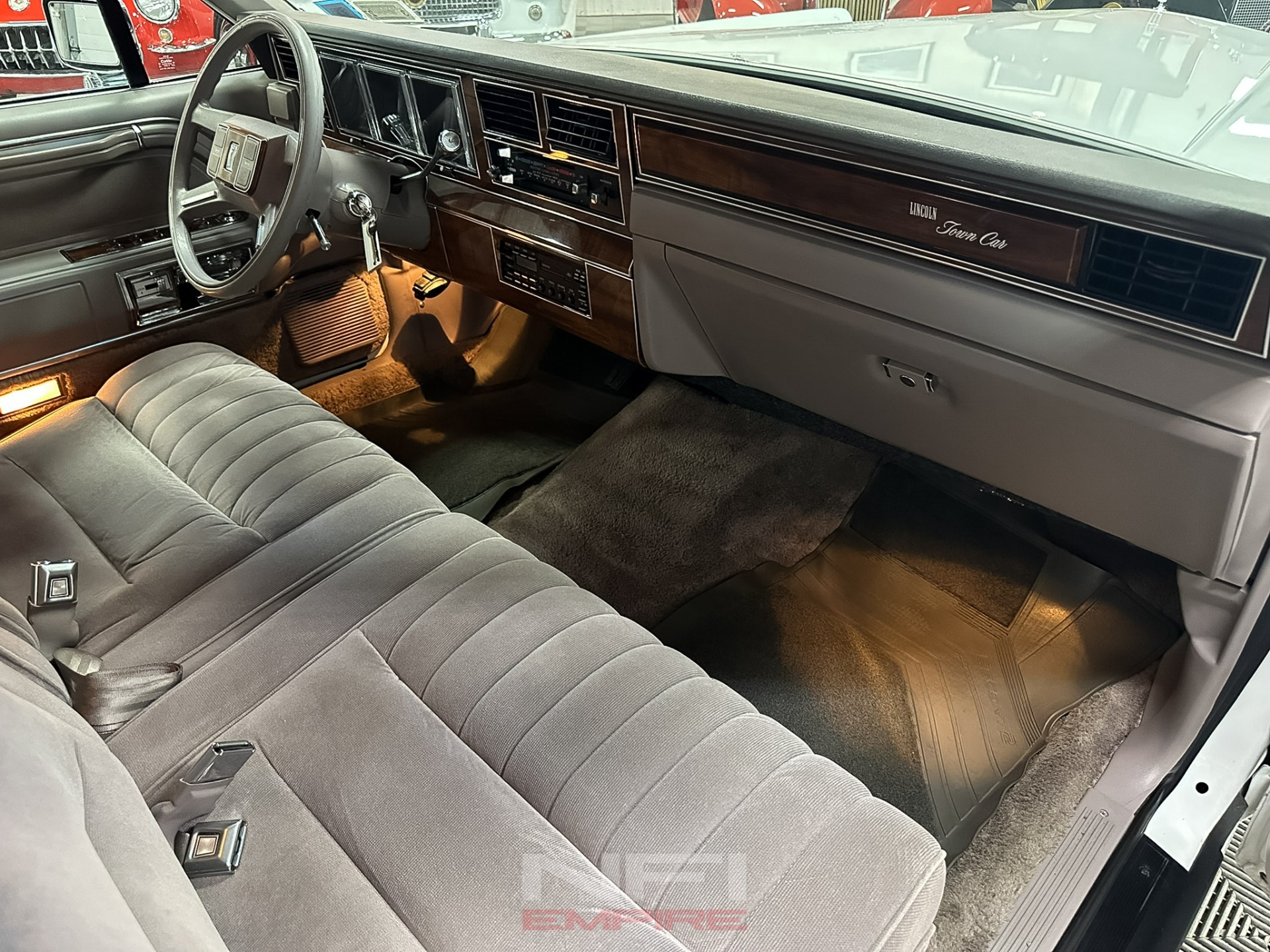 1989 Lincoln Town Car 35