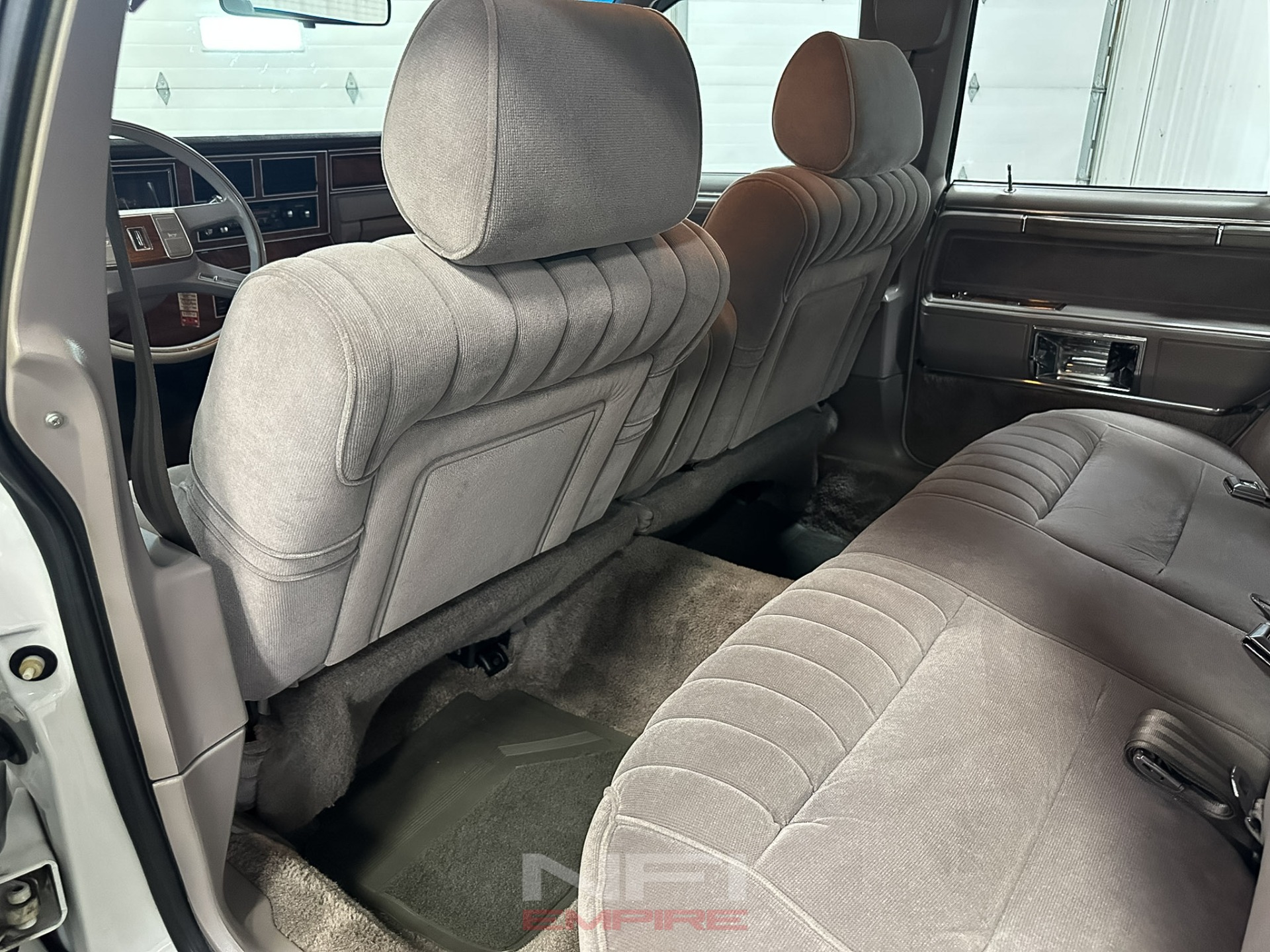 1989 Lincoln Town Car 43