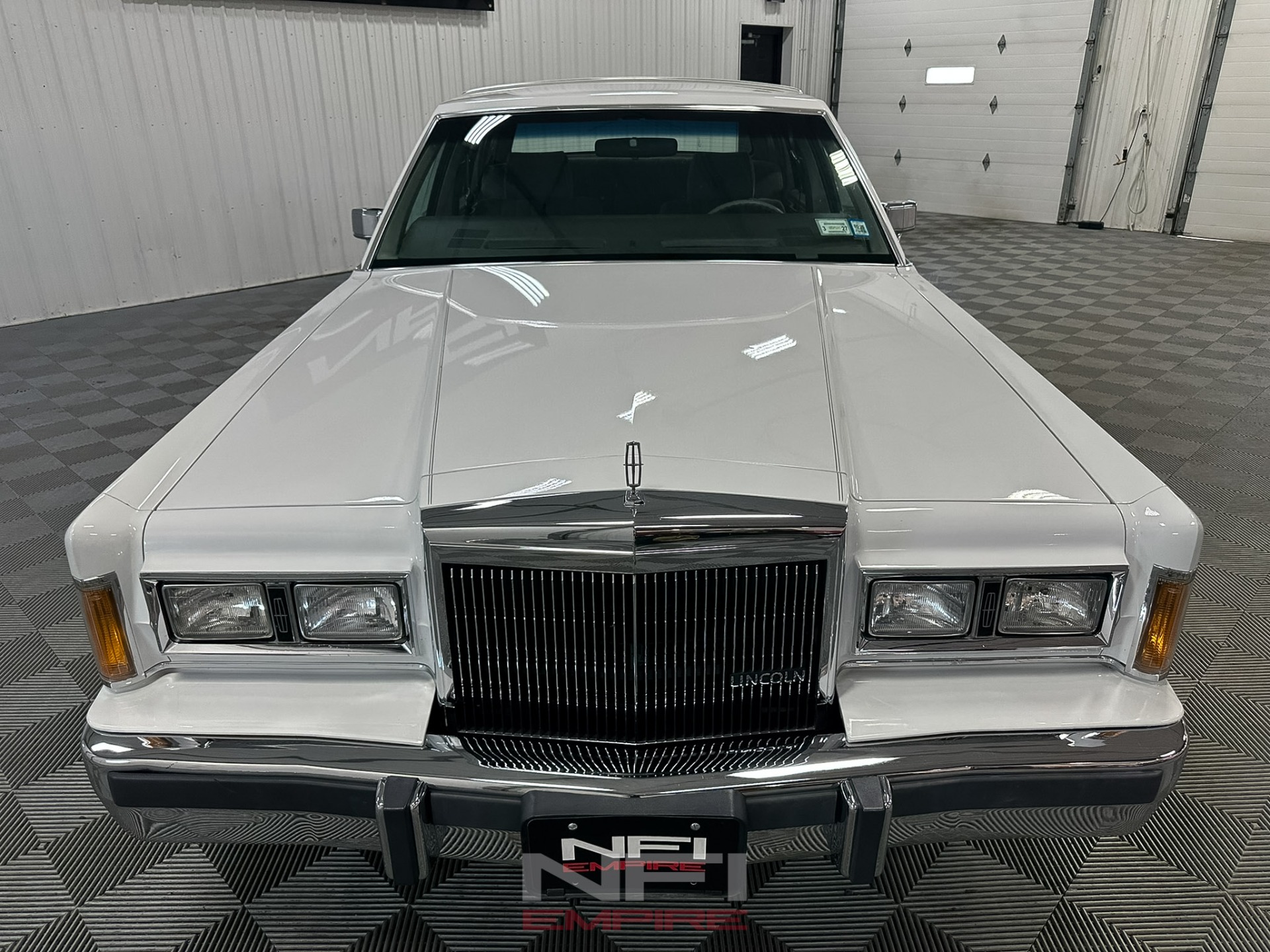 1989 Lincoln Town Car 4