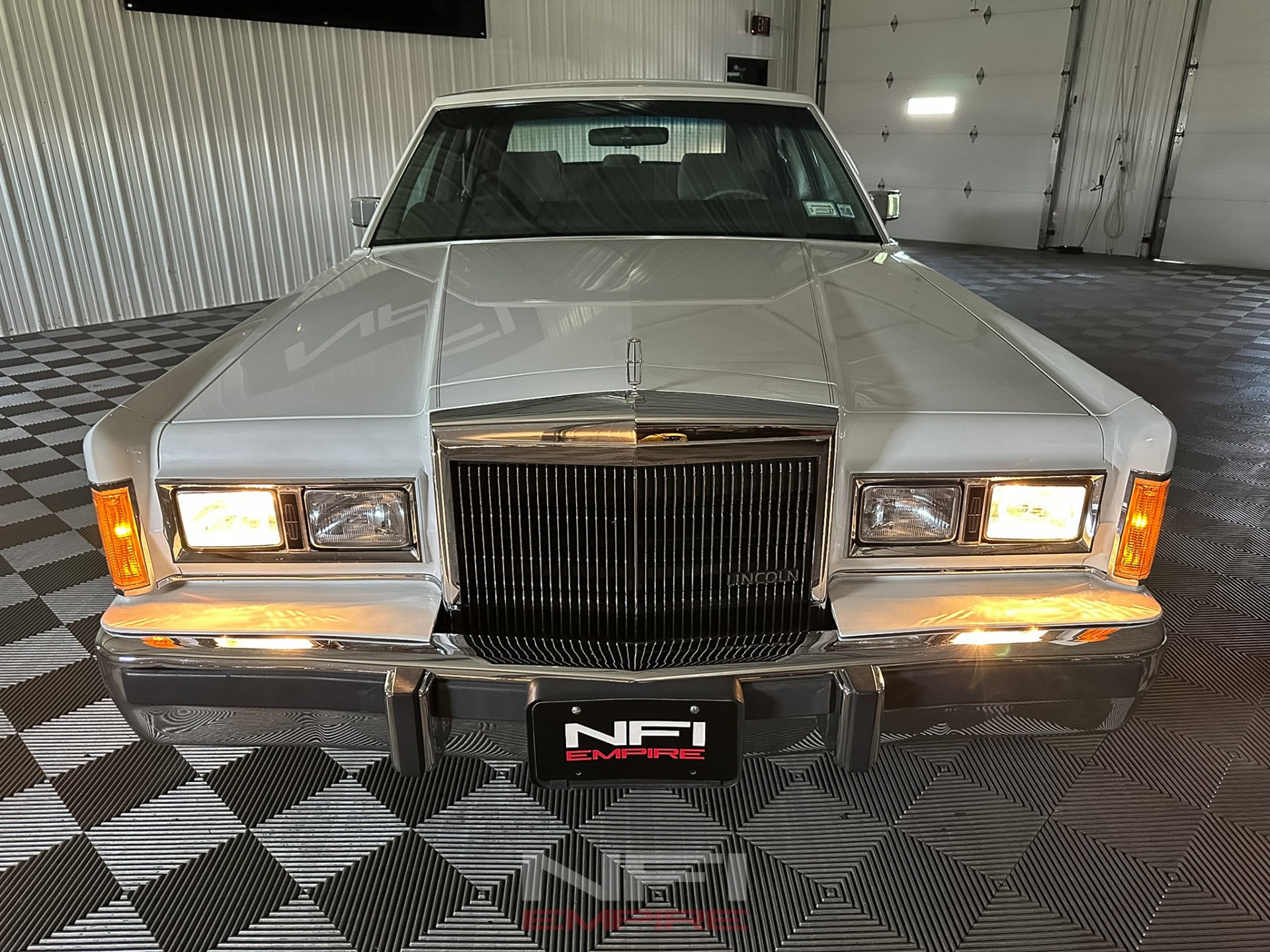 1989 Lincoln Town Car 53