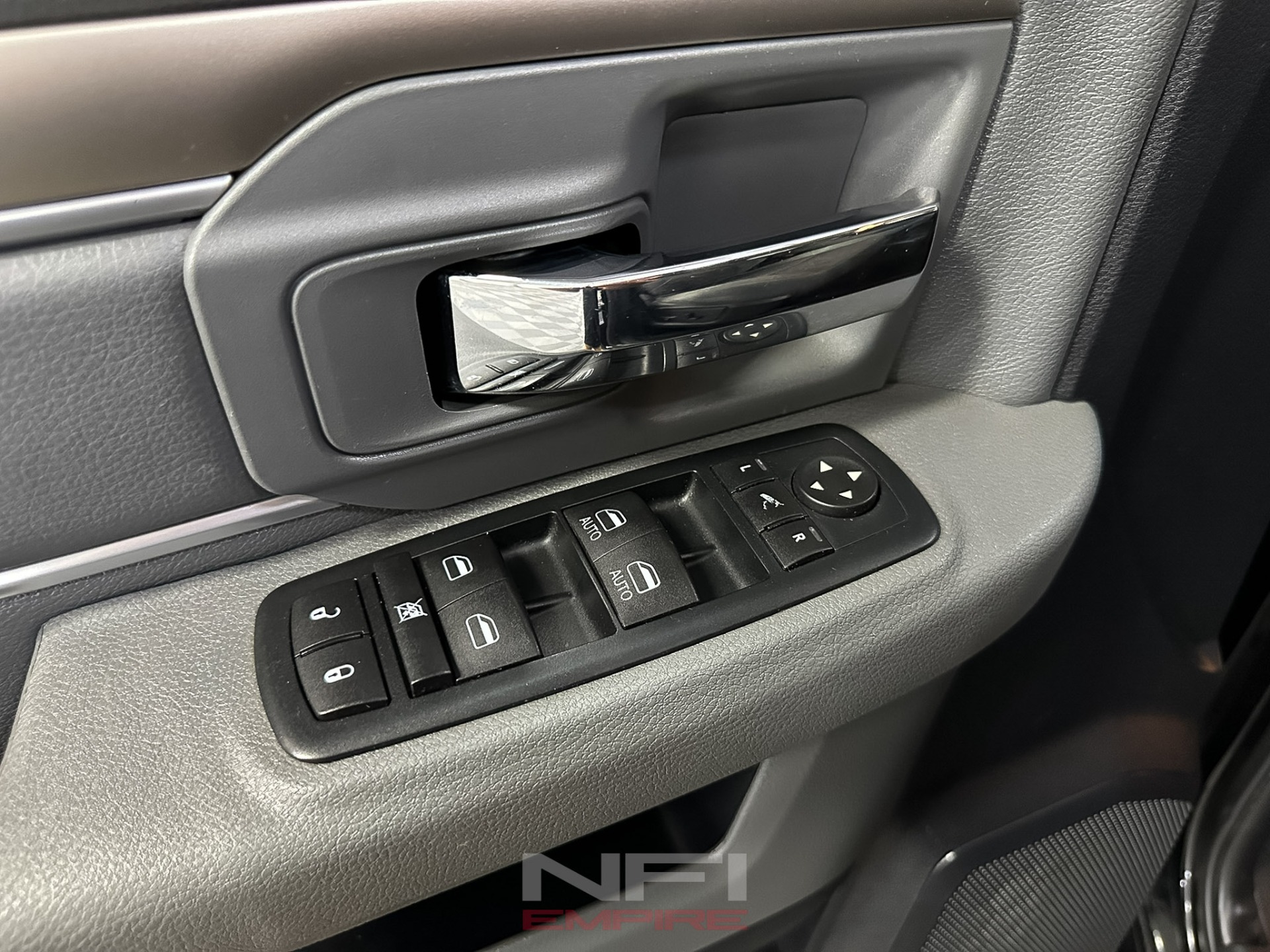 2015 Ram 1500 Crew Cab 30