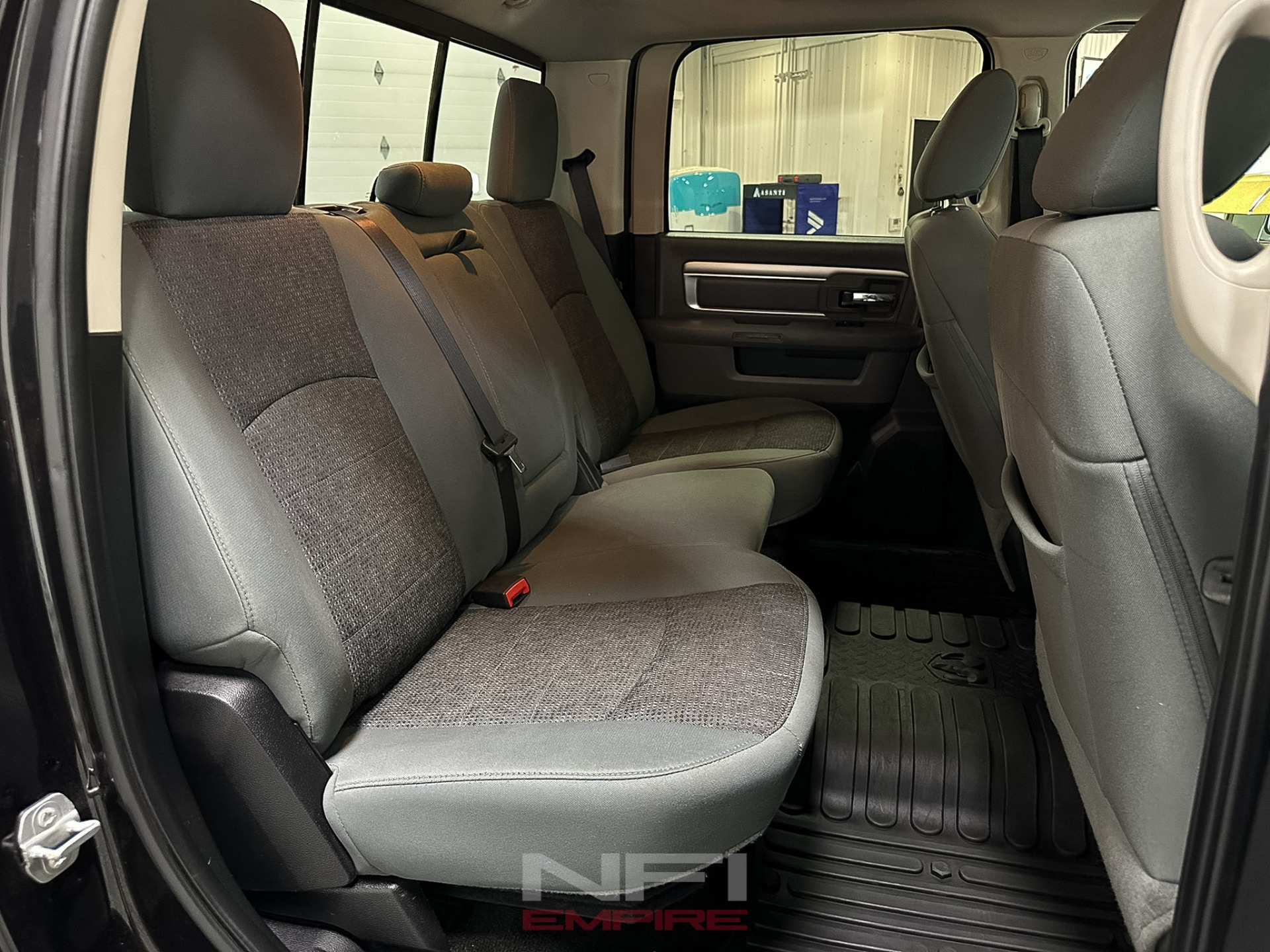 2015 Ram 1500 Crew Cab 36