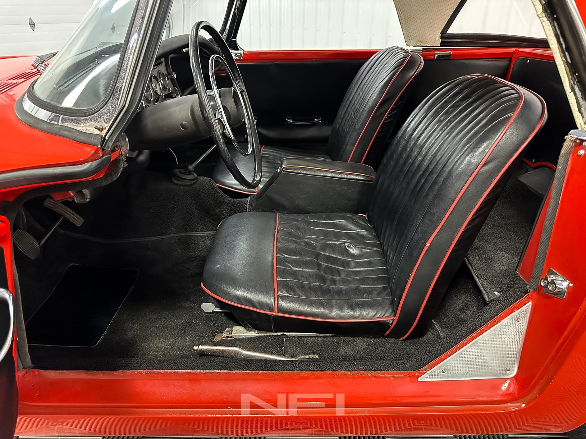 1962 Sunbeam Alpine I 25