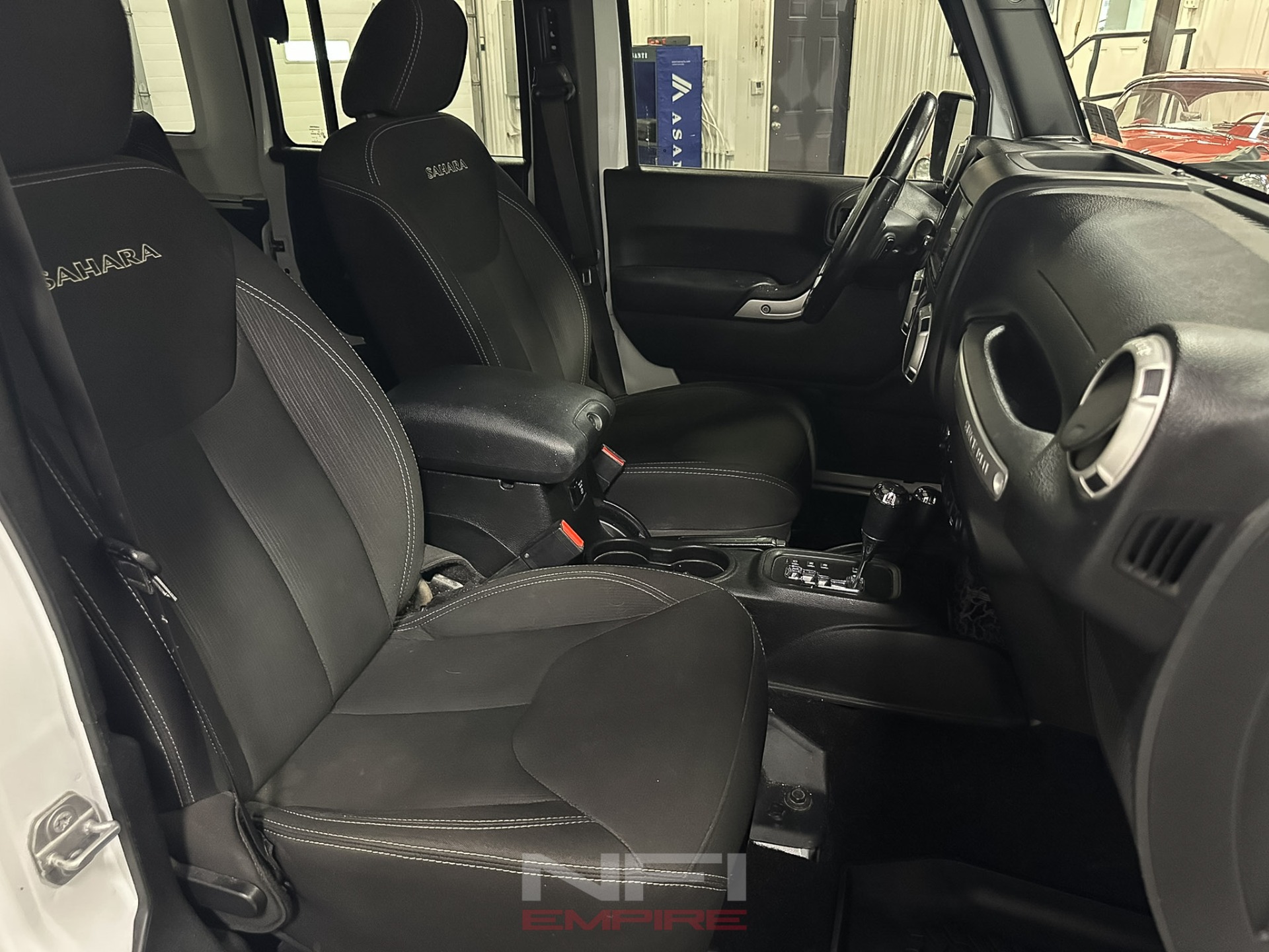 2017 Jeep Wrangler Unlimited 33