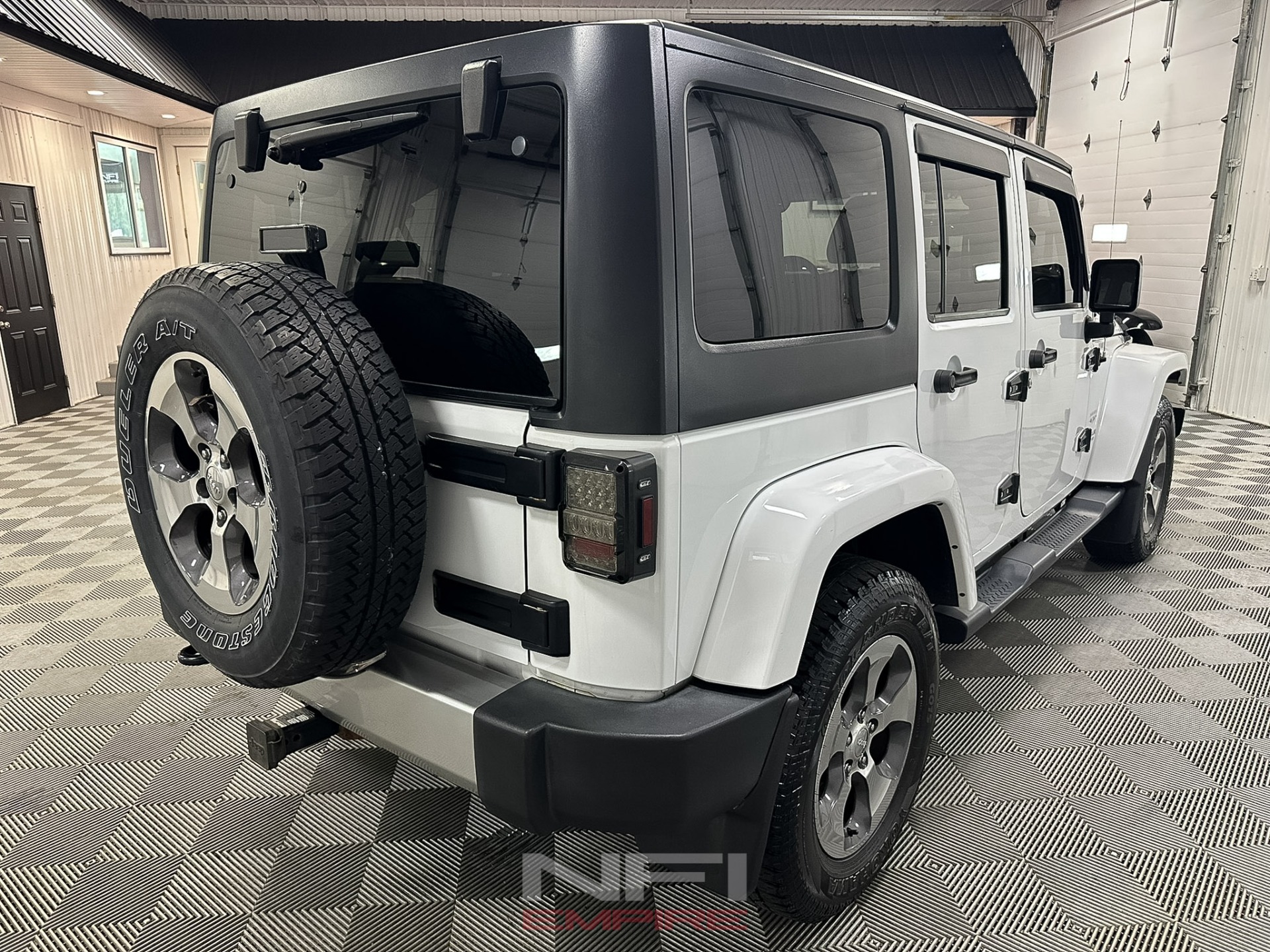 2017 Jeep Wrangler Unlimited 8