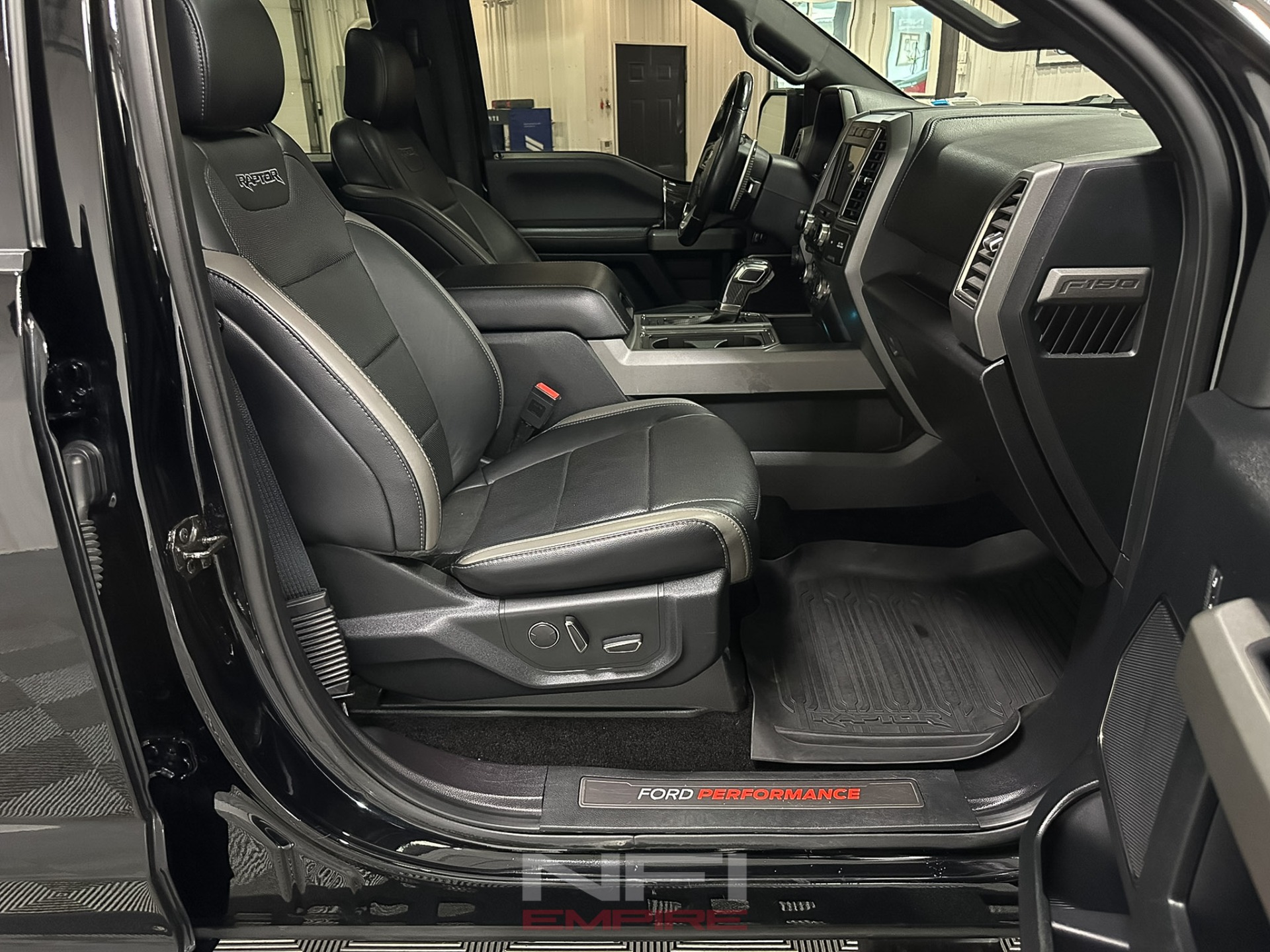 2018 Ford F150 SuperCrew Cab 44