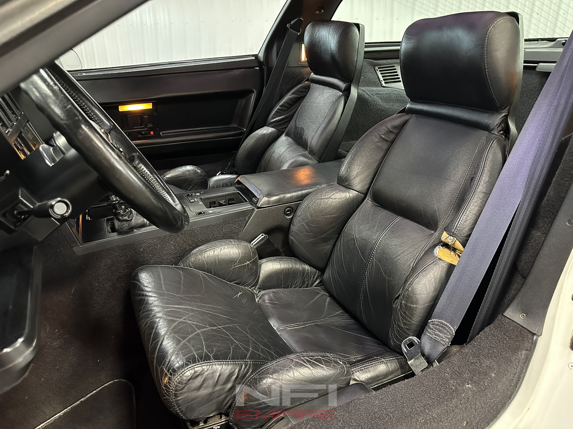 1989 Chevrolet Corvette 24