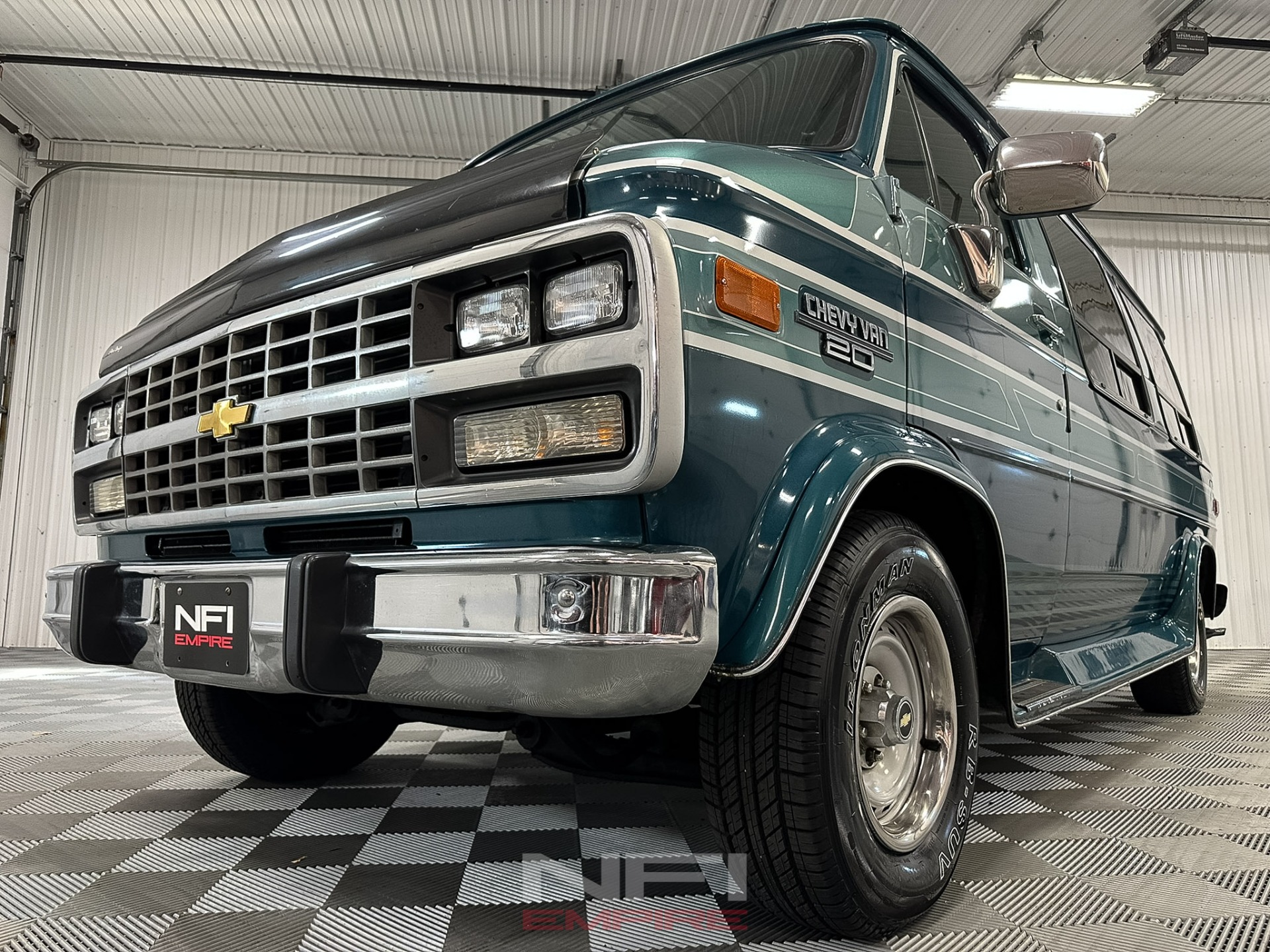 1993 Chevrolet G-Series G20 13