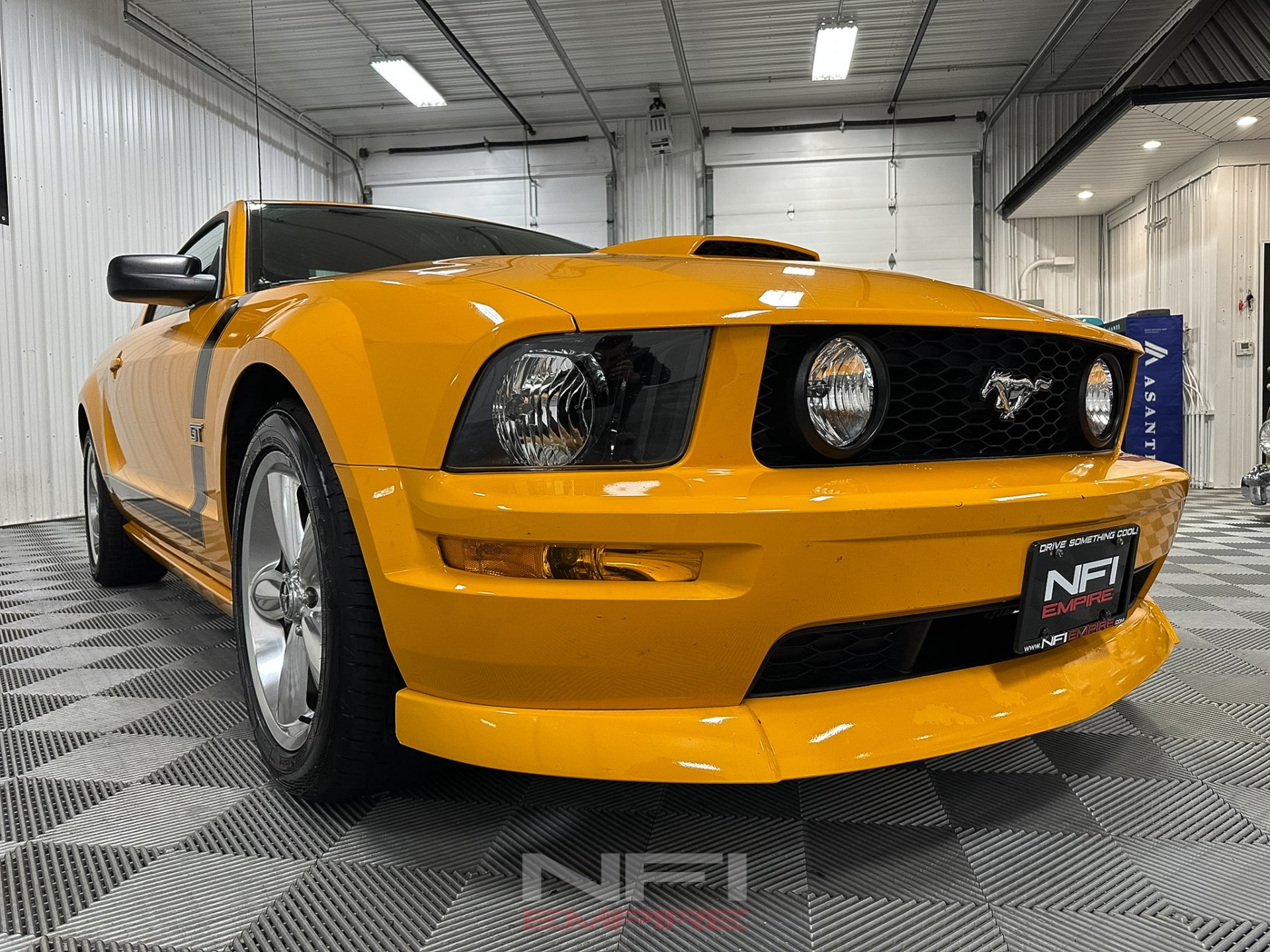 2007 Ford Mustang 15