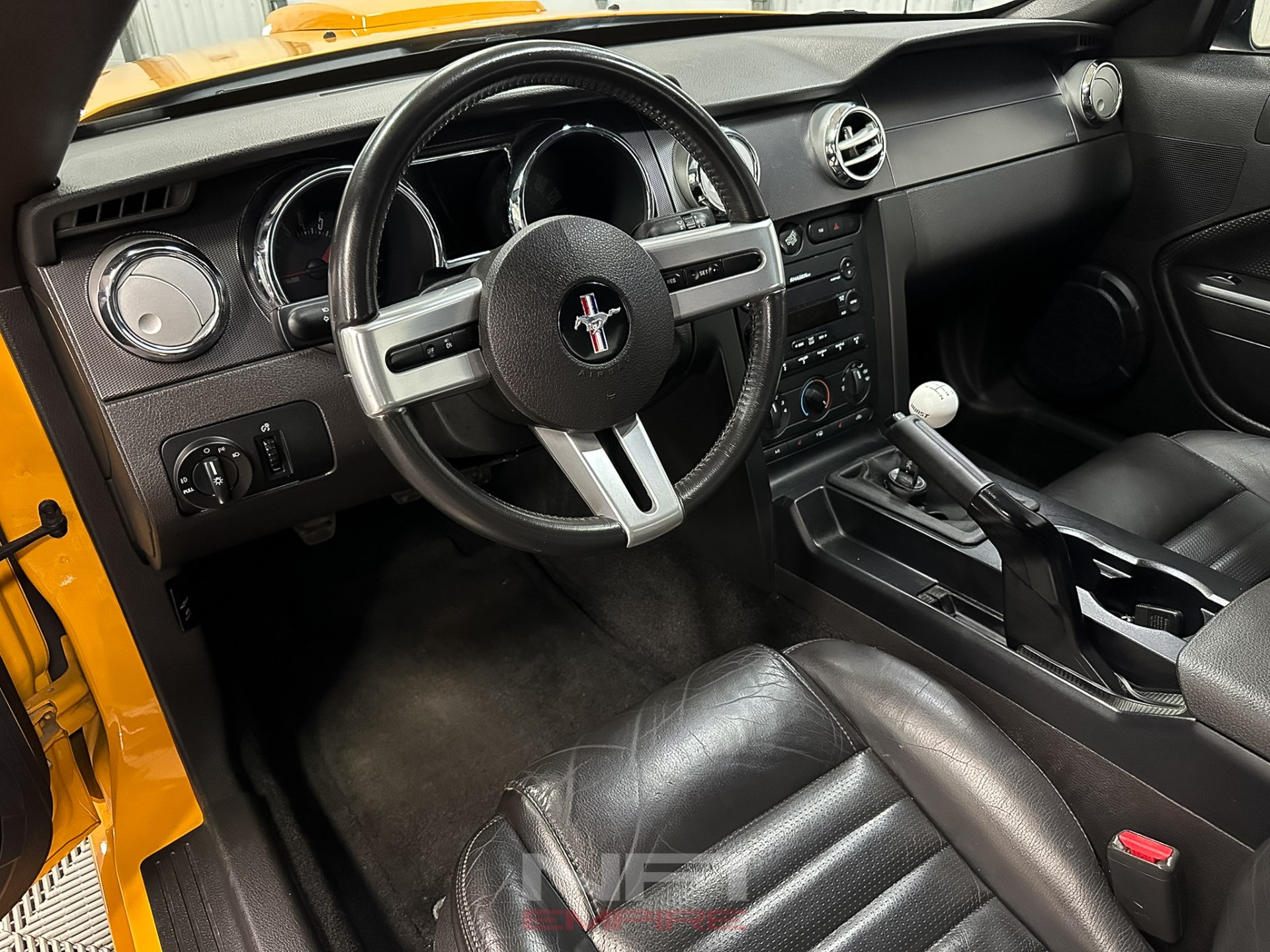 2007 Ford Mustang 23