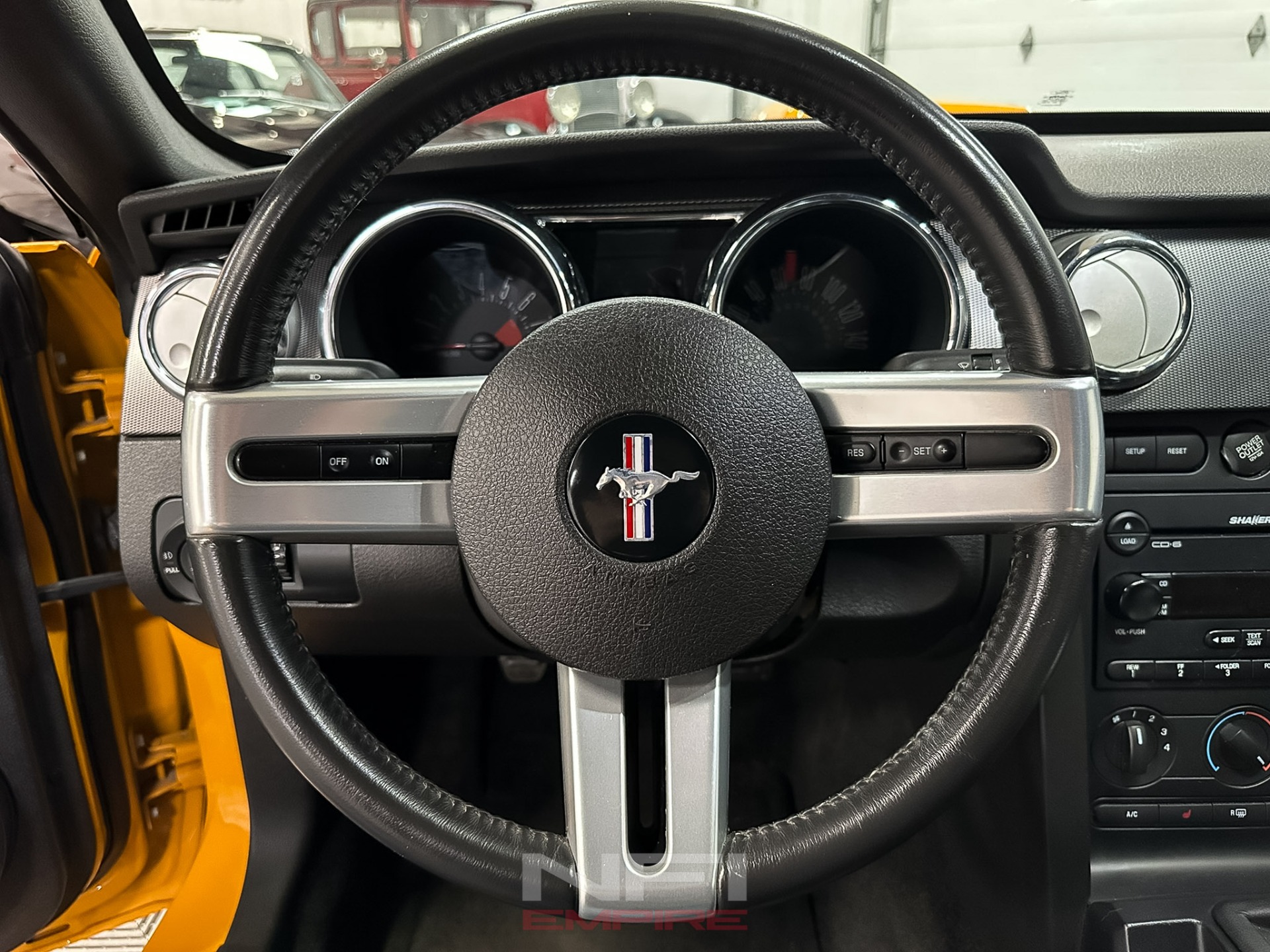 2007 Ford Mustang 25
