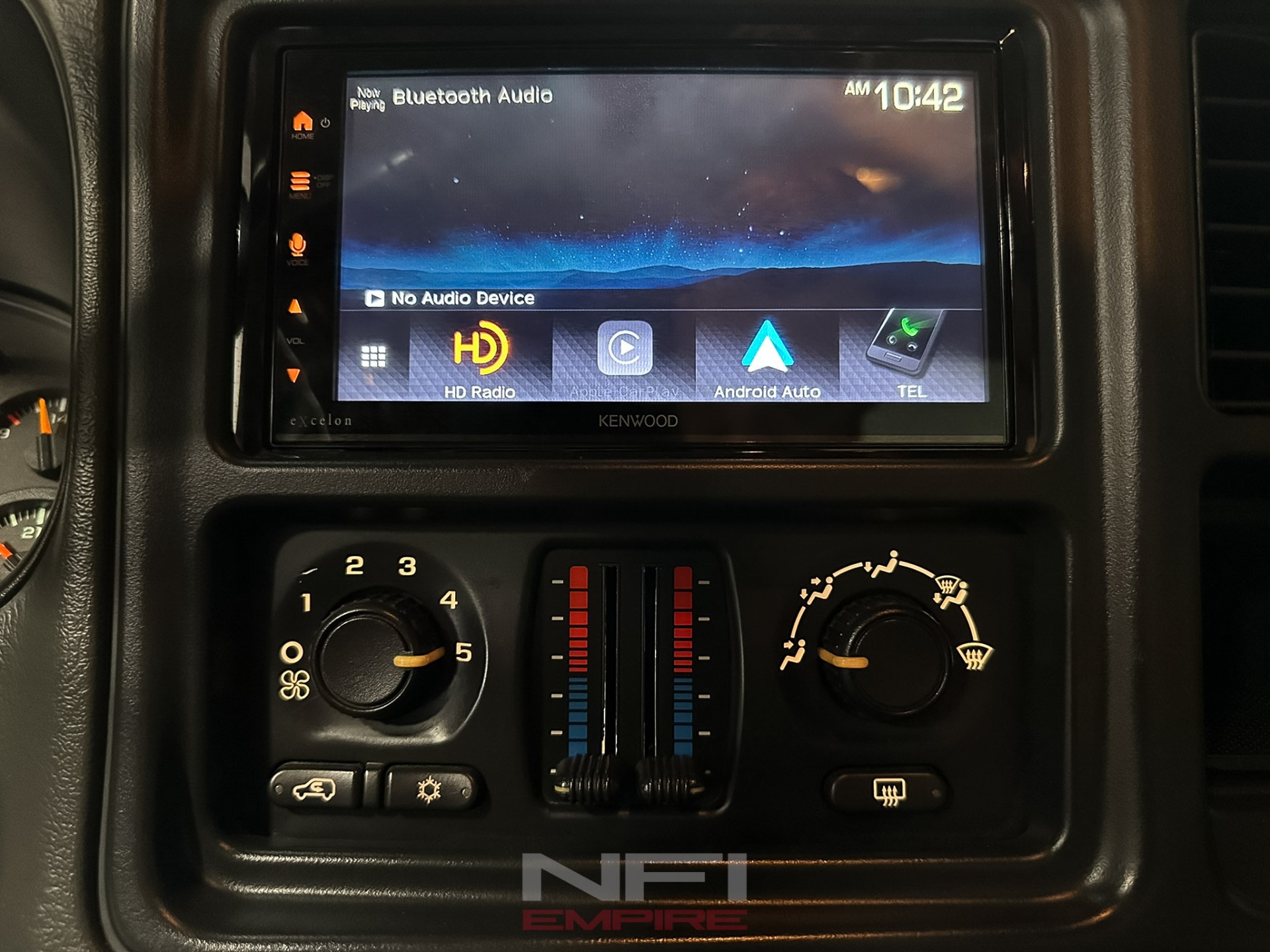 2006 Chevrolet Silverado 2500 HD Crew Cab 27