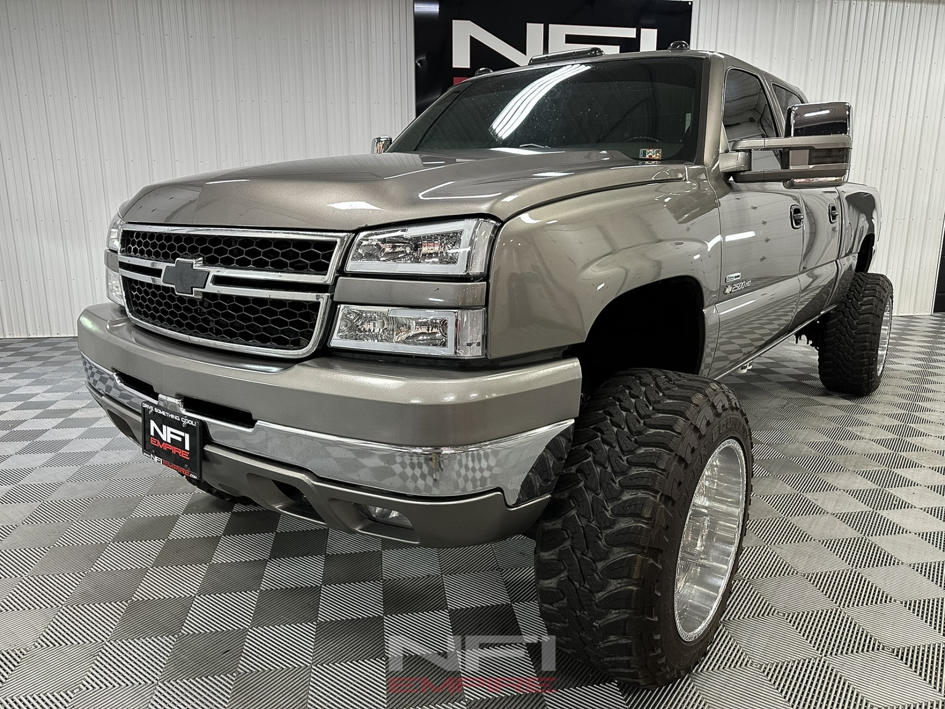 2006 Chevrolet Silverado 2500 HD Crew Cab 3