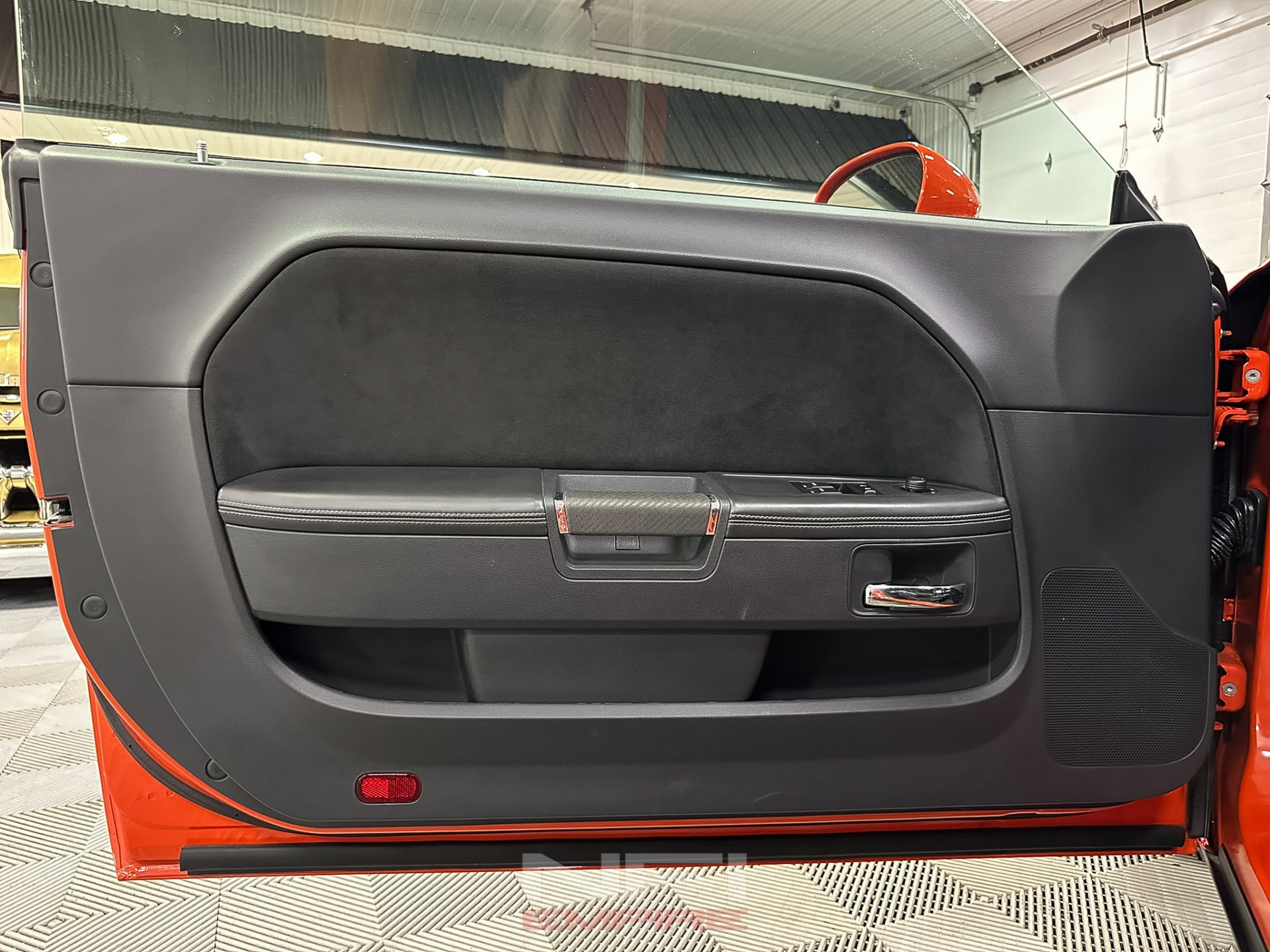 2009 Dodge Challenger 36